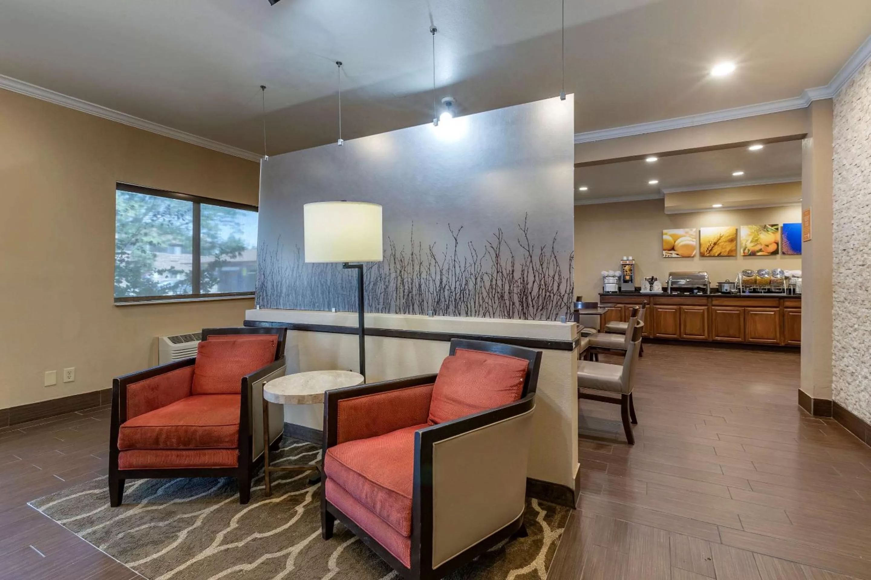 Lobby or reception in Comfort Inn & Suites Waterloo - Cedar Falls