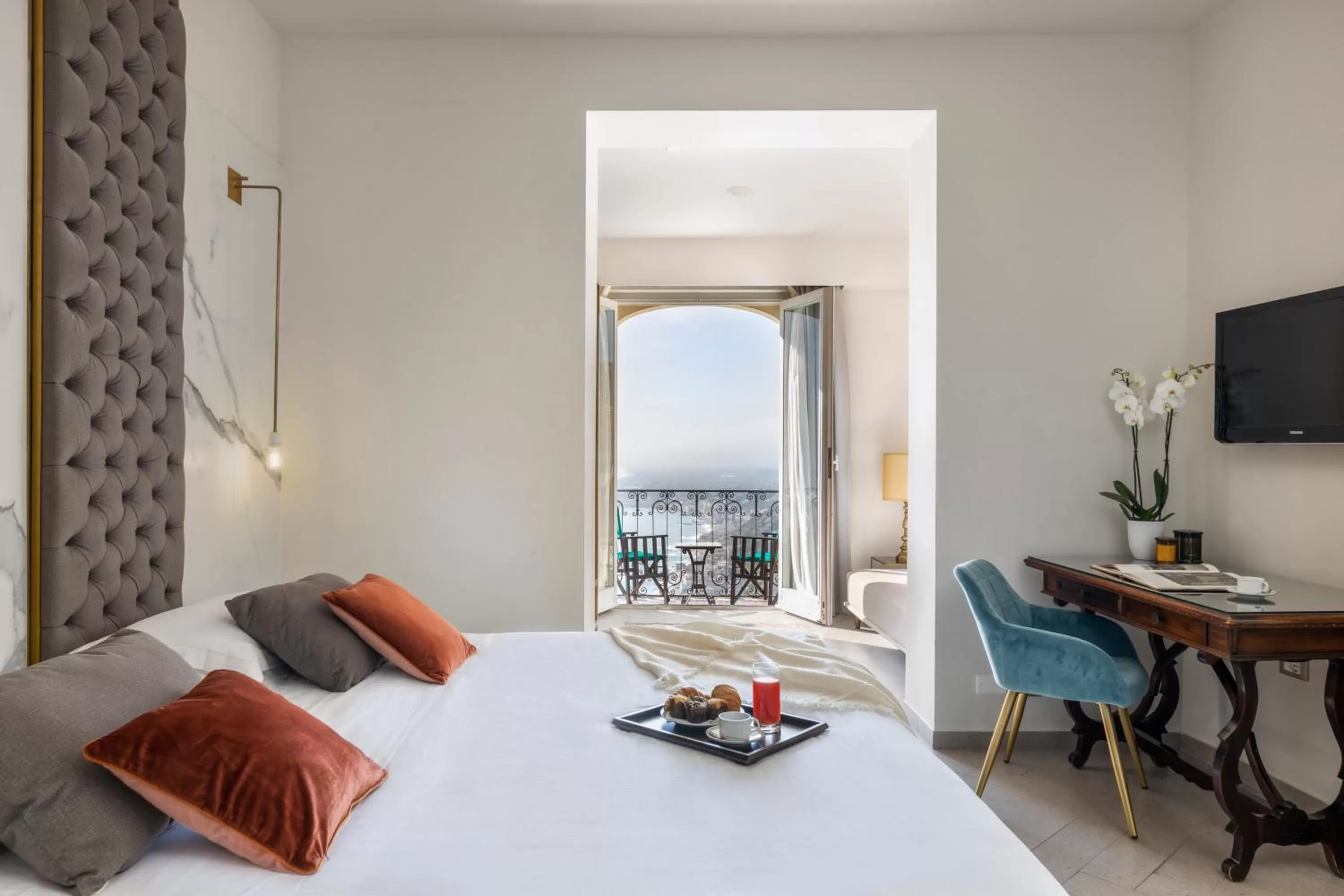 Bedroom, Bed in Hotel Villa Paradiso