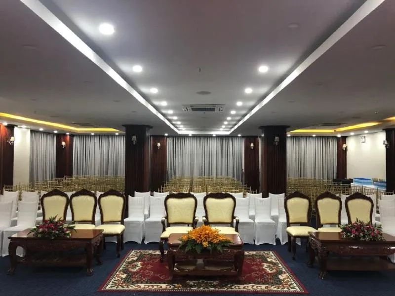 Meeting/conference room in Kampong Thom Royal Hotel