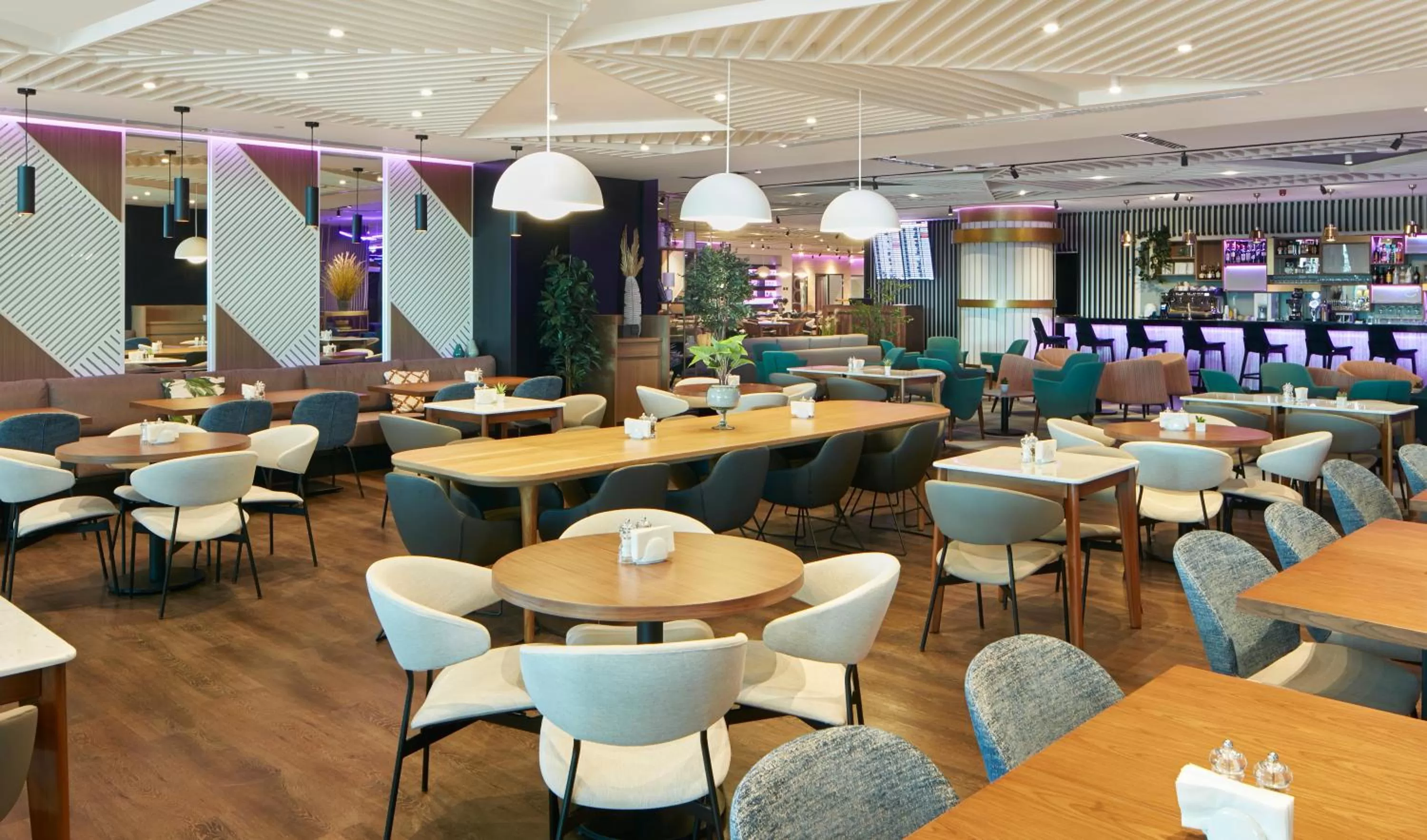 Restaurant/places to eat in YOTEL Istanbul Airport, City Entrance