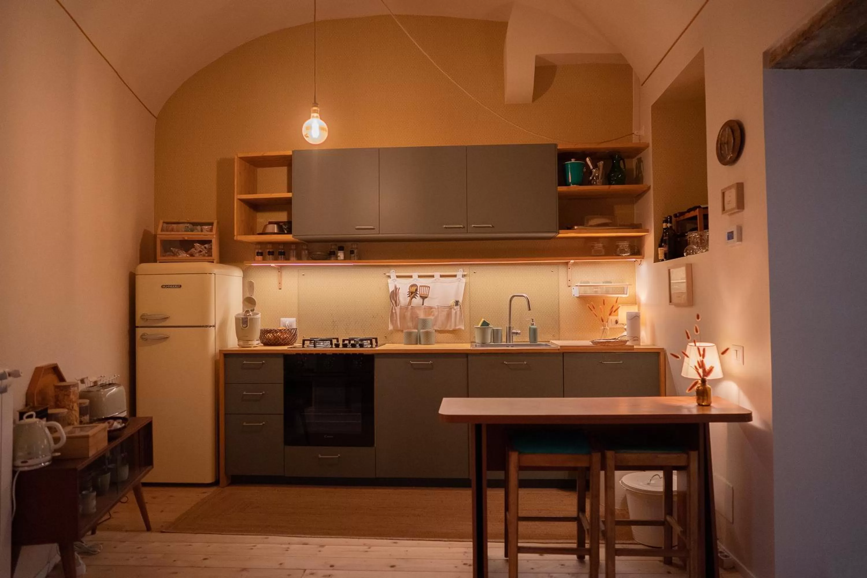Kitchen/Kitchenette in Casa Vayu - Rooms & Garden