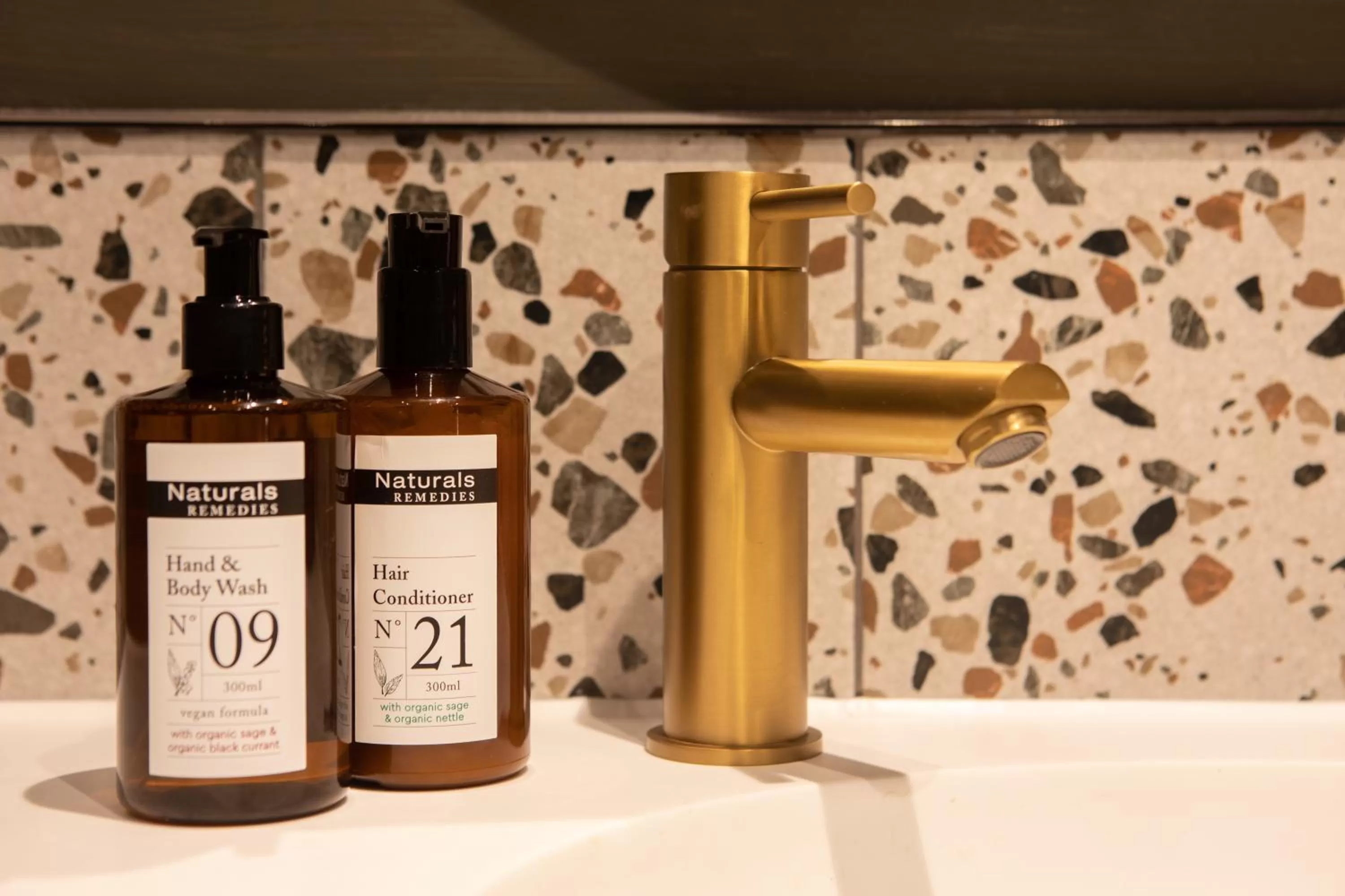 Bathroom in The Samuel Ryder Hotel St Albans, Tapestry Collection Hilton