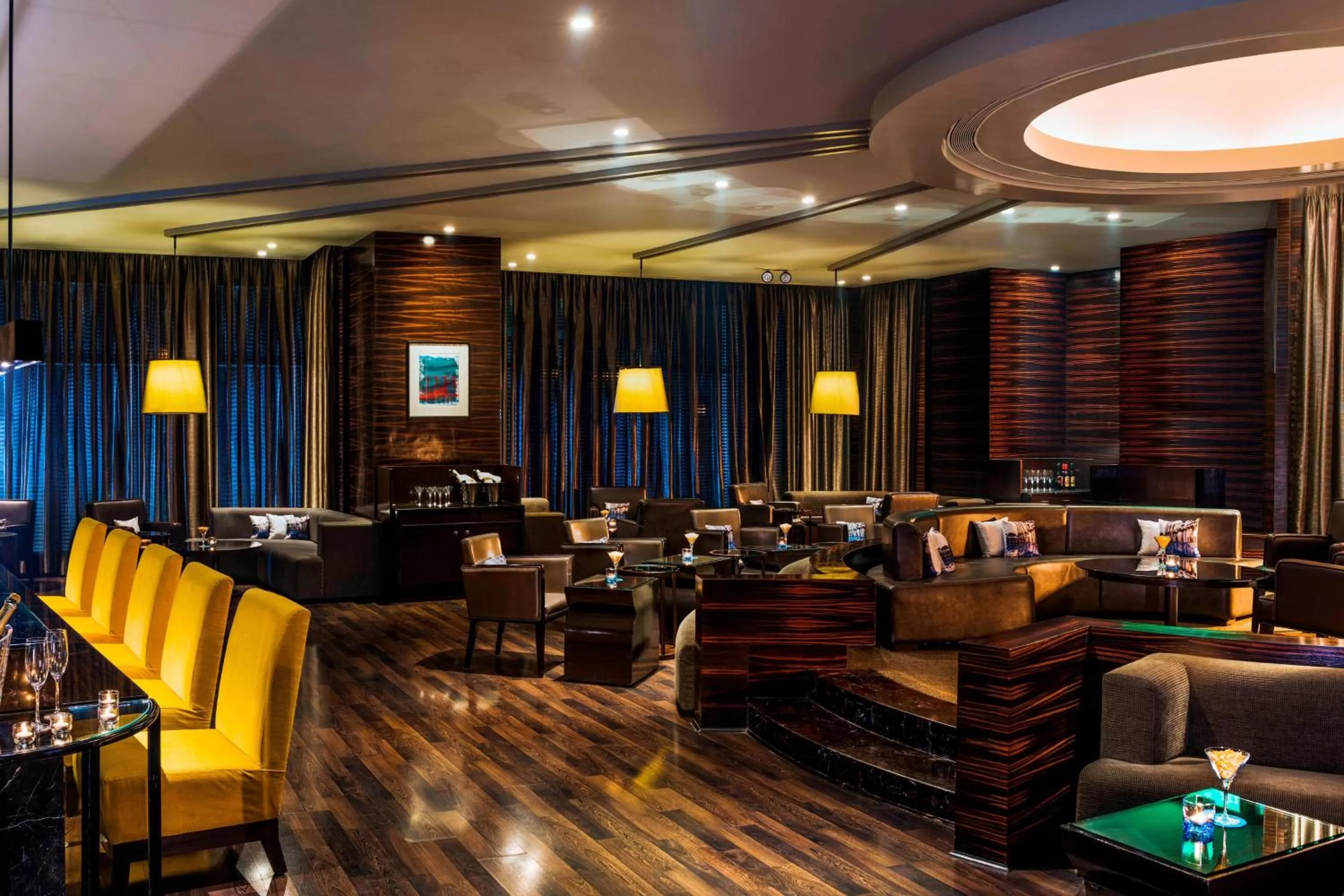 Restaurant/places to eat in Le Meridien Nagpur