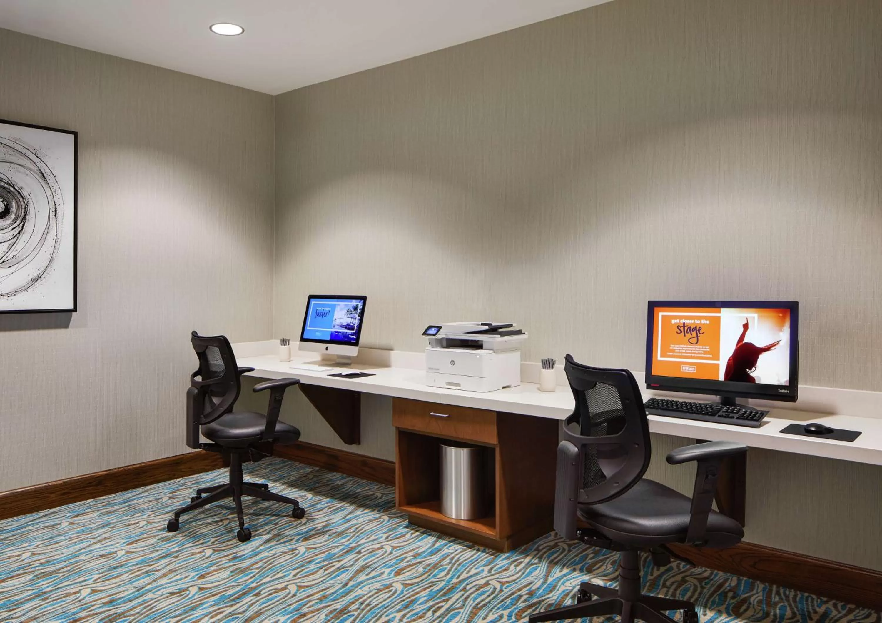 Business facilities in Hampton Inn & Suites Chicago/Waukegan