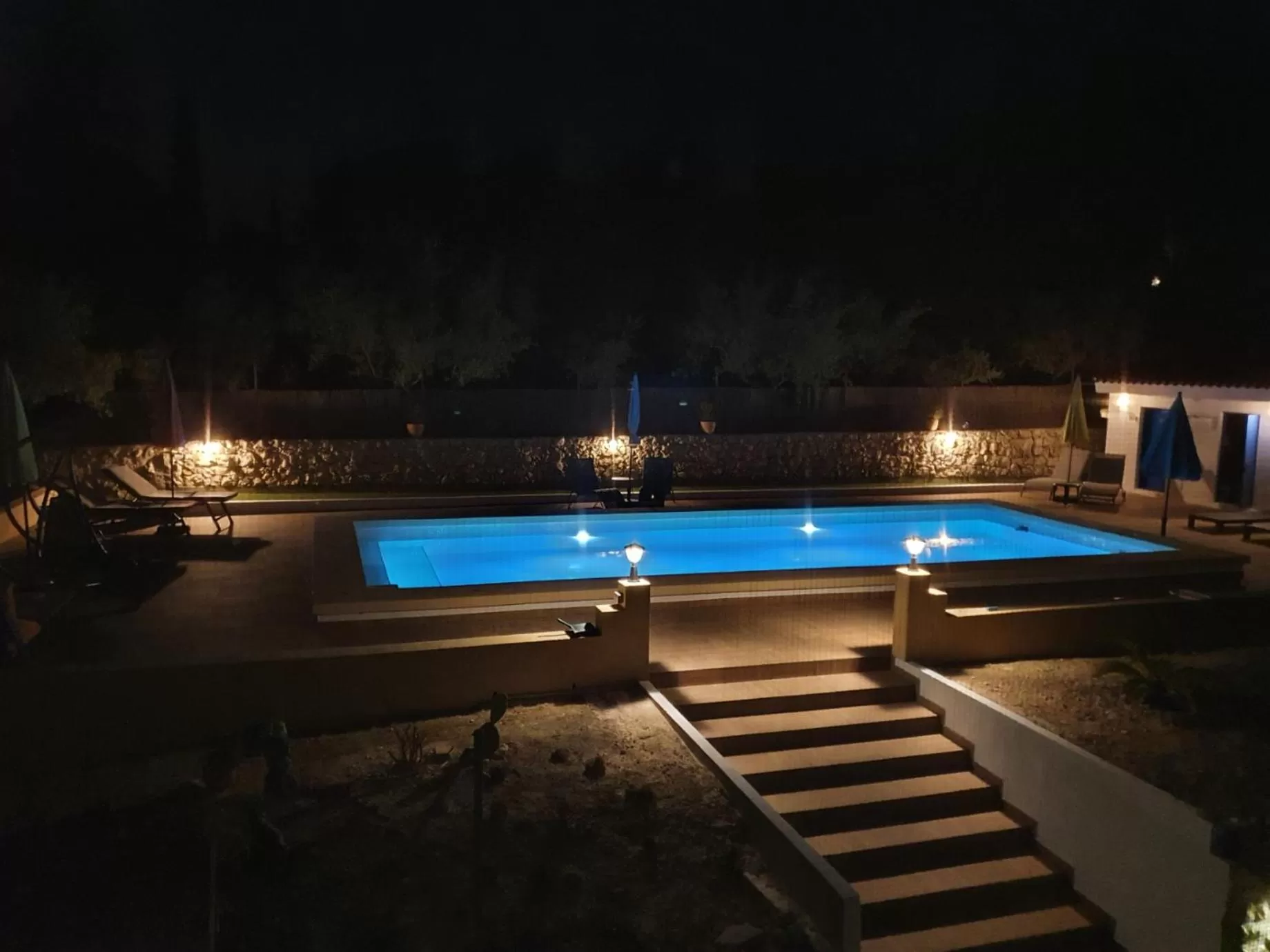 Swimming pool in Finca La Higuera - Boutique B&B