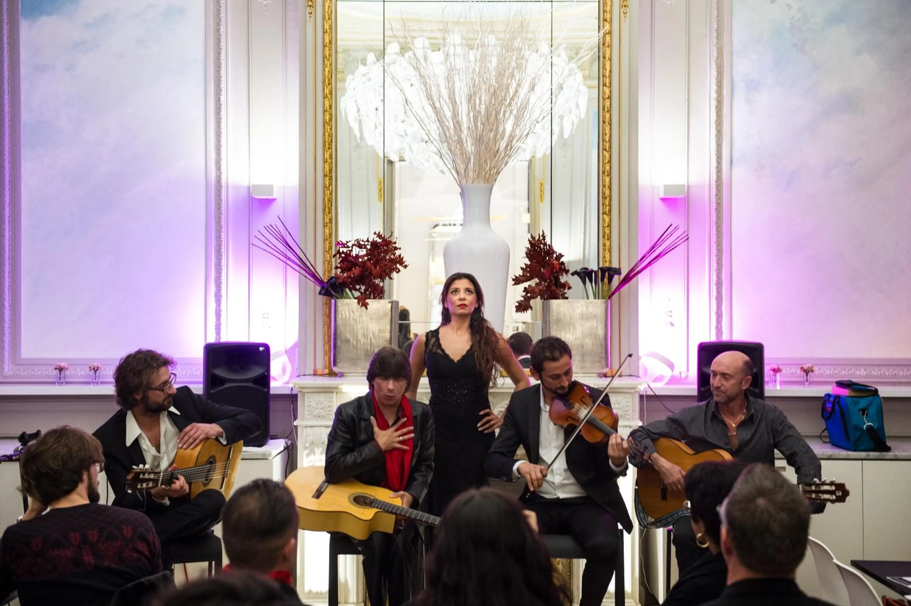 Entertainment in Hotel C2