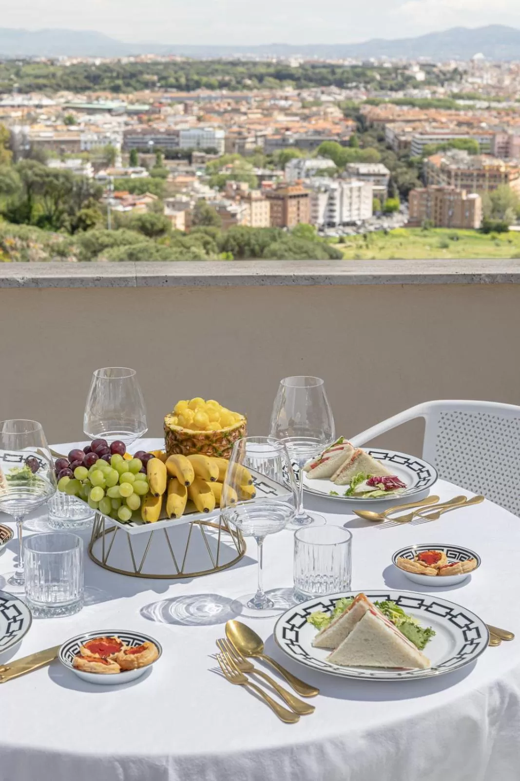 Day in Monastero dei Santi