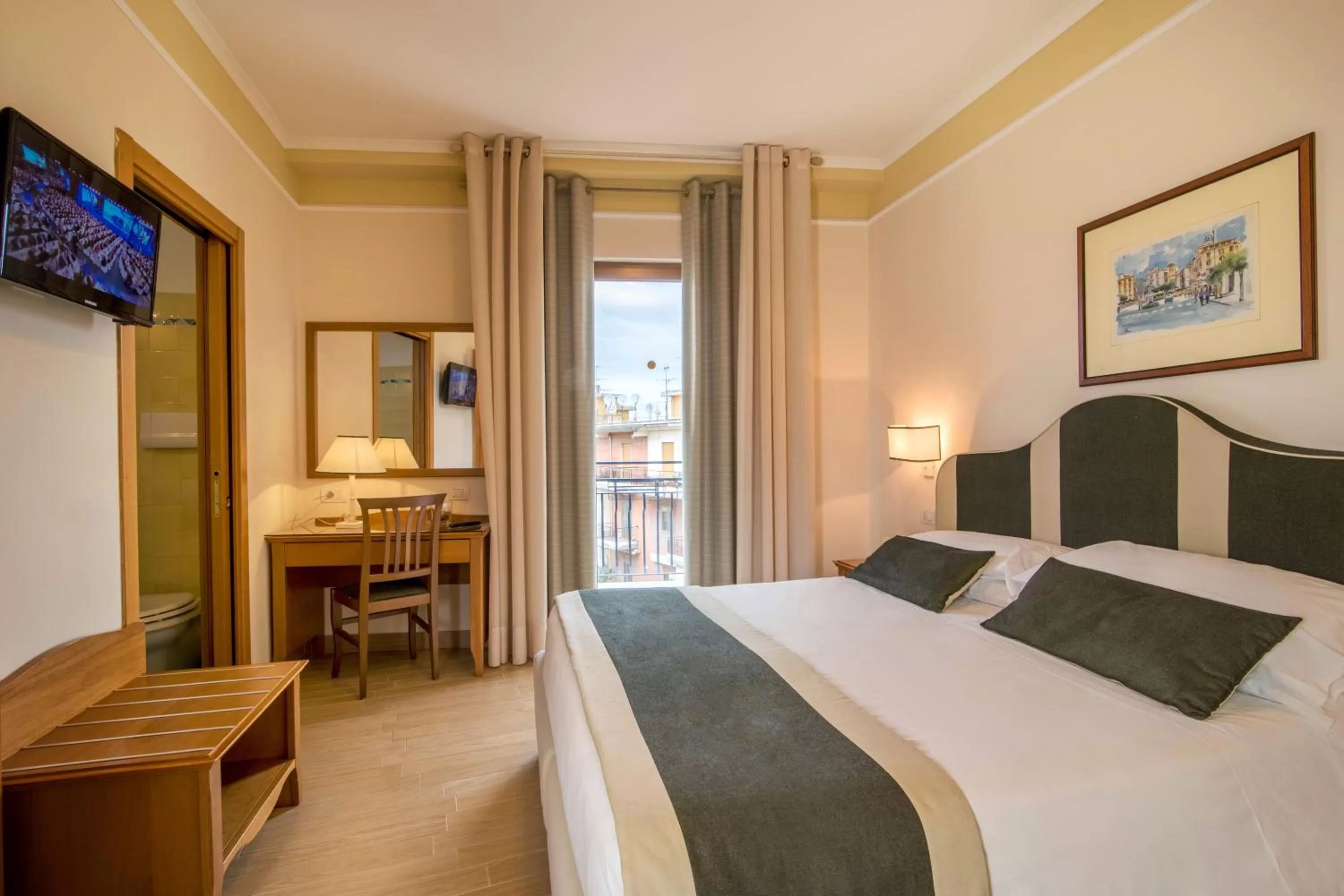 Photo of the whole room, Bed in Hotel Tourist