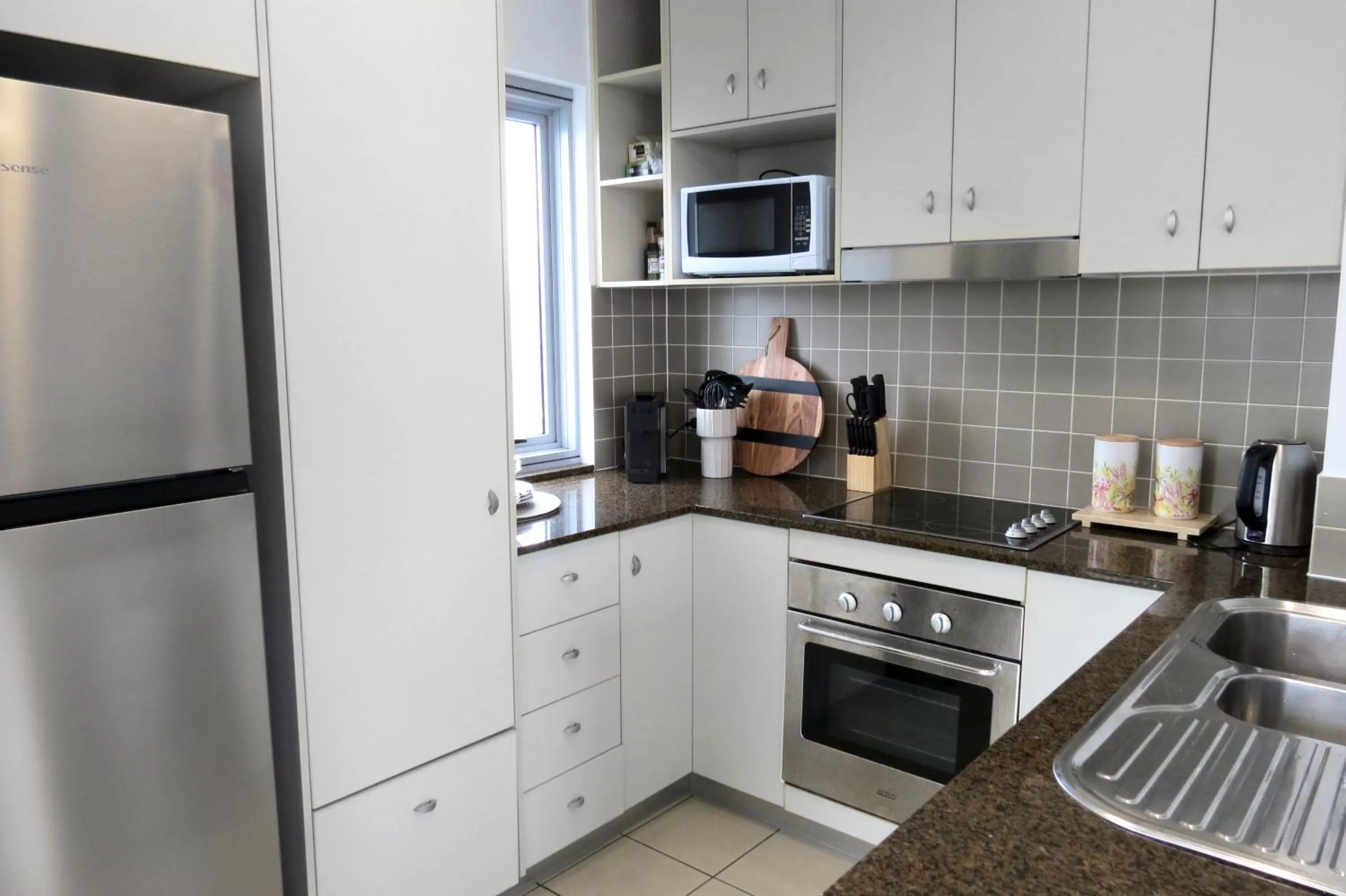 Coffee/tea facilities in Pumicestone Blue