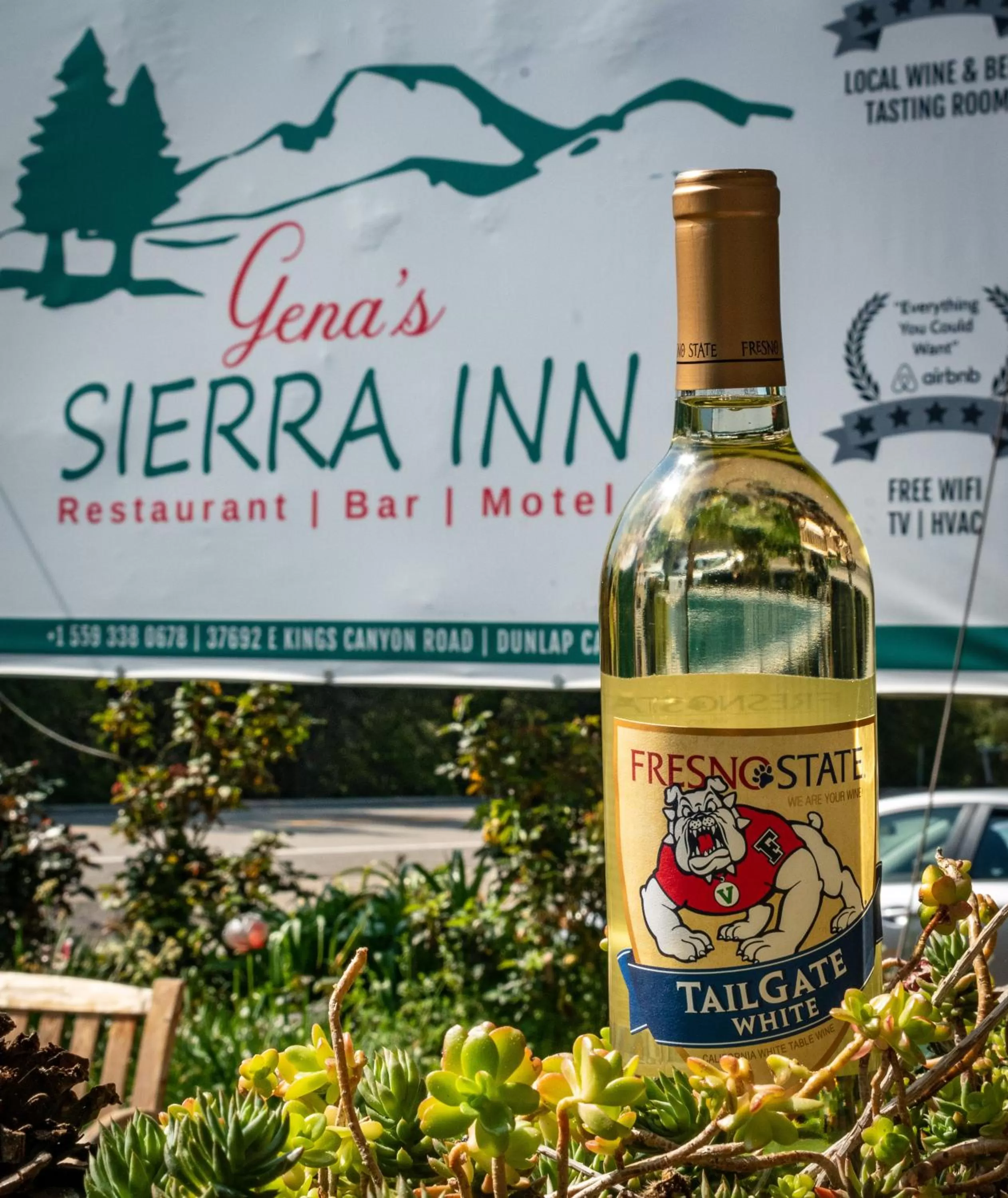 Restaurant/places to eat in Genas's Sierra Inn & Restaurant