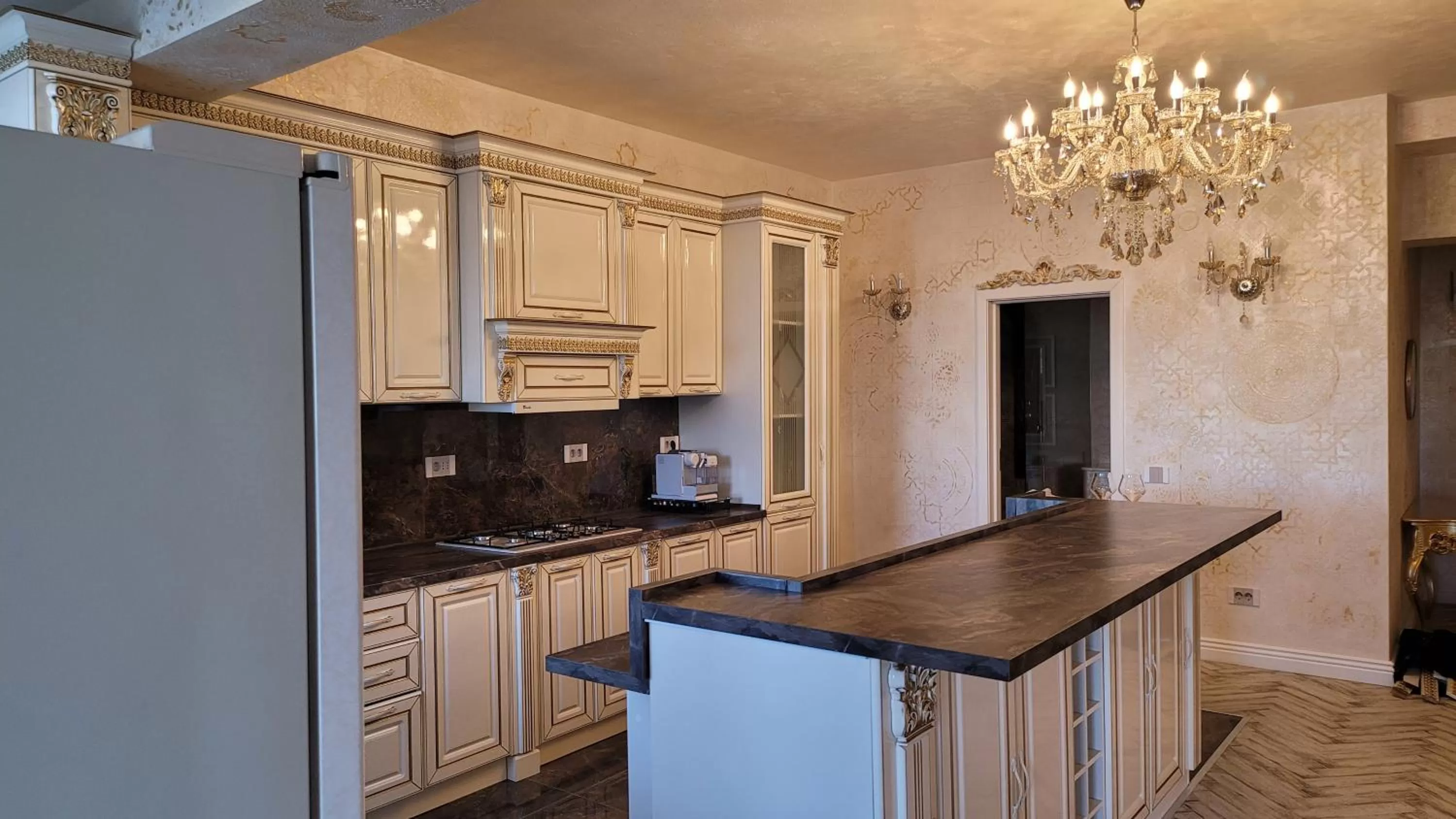 Dining area, Kitchen/Kitchenette in Terrace Suites Iasi