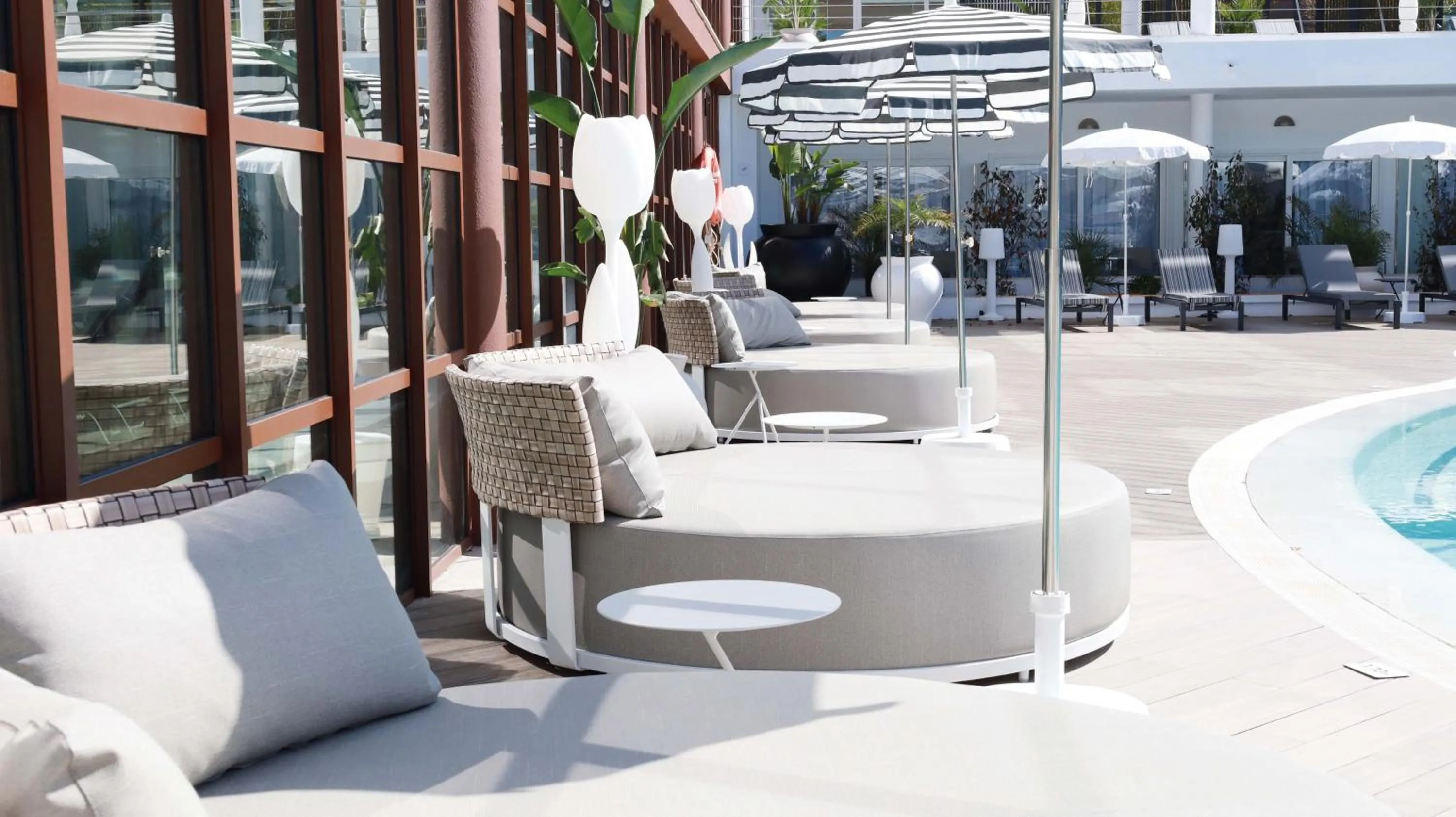 sunbed in Seth Port Ciutadella