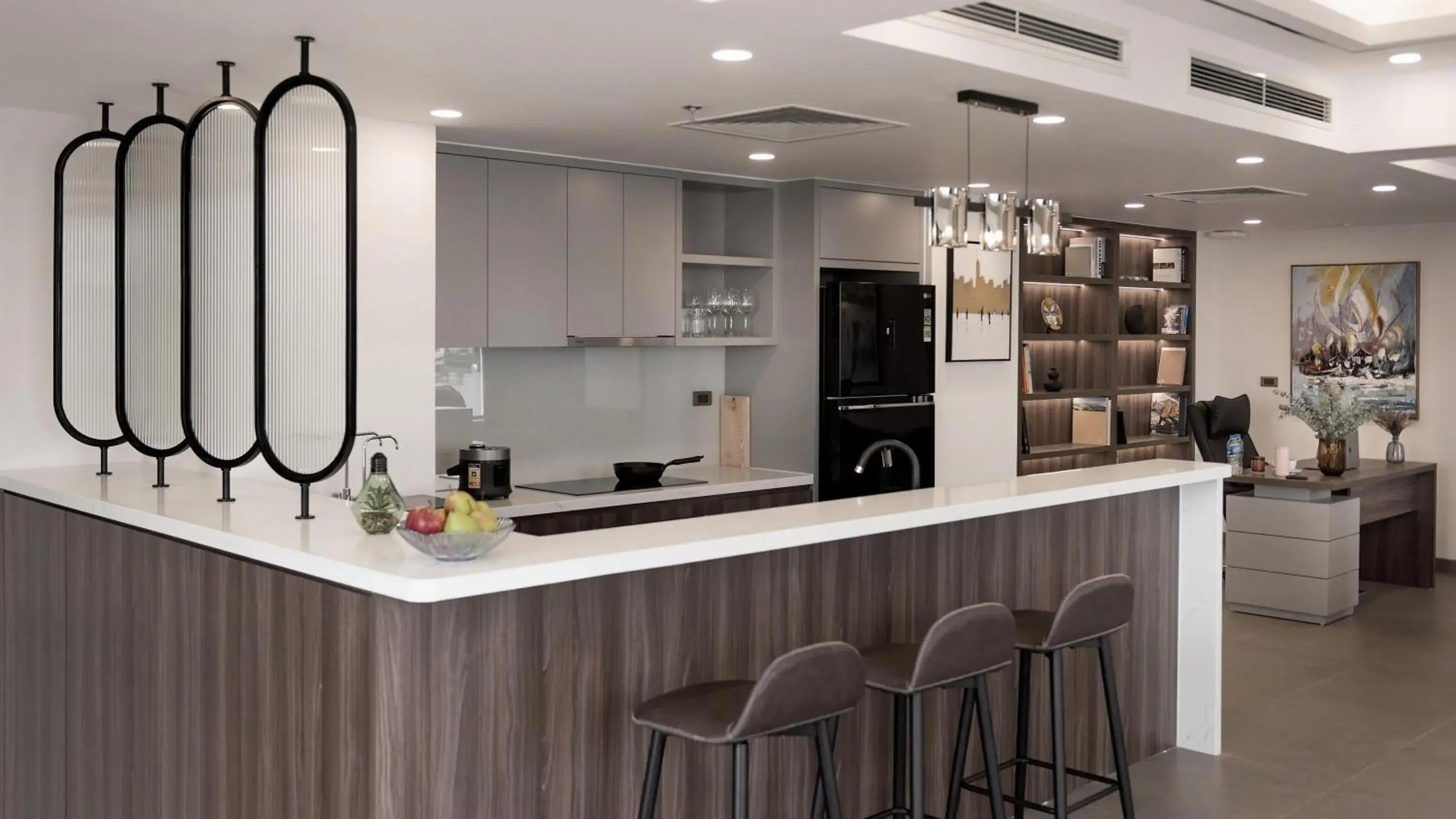 Executive Suite in Flower Garden Hotel Executive Suite in Flower Garden Hotel