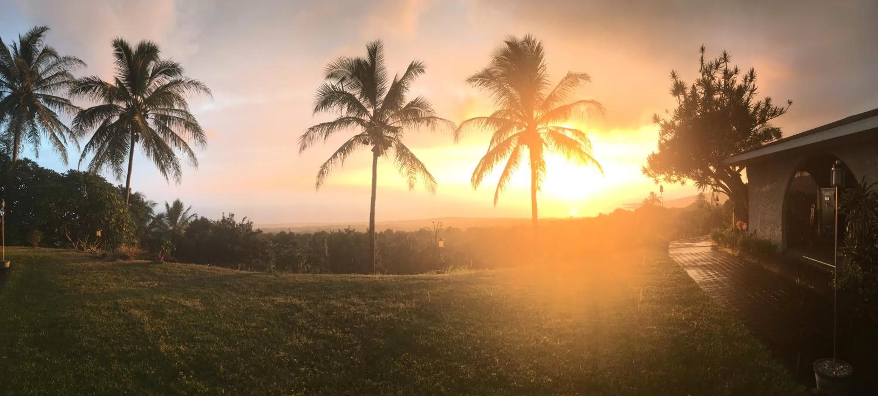 Sunset, Sunrise/Sunset in Kona Bayview Inn