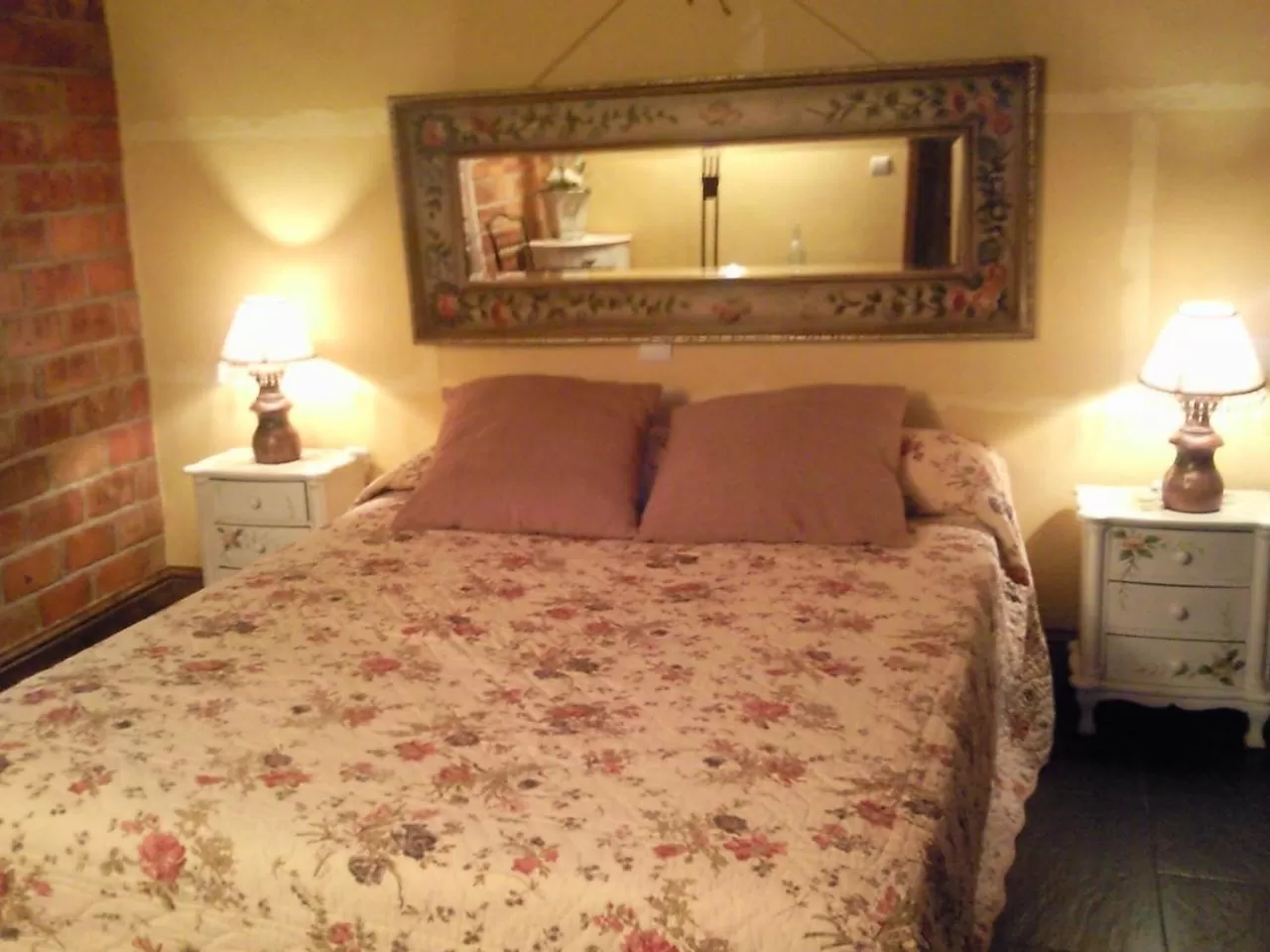 Property building in La Casona del Abuelo Parra