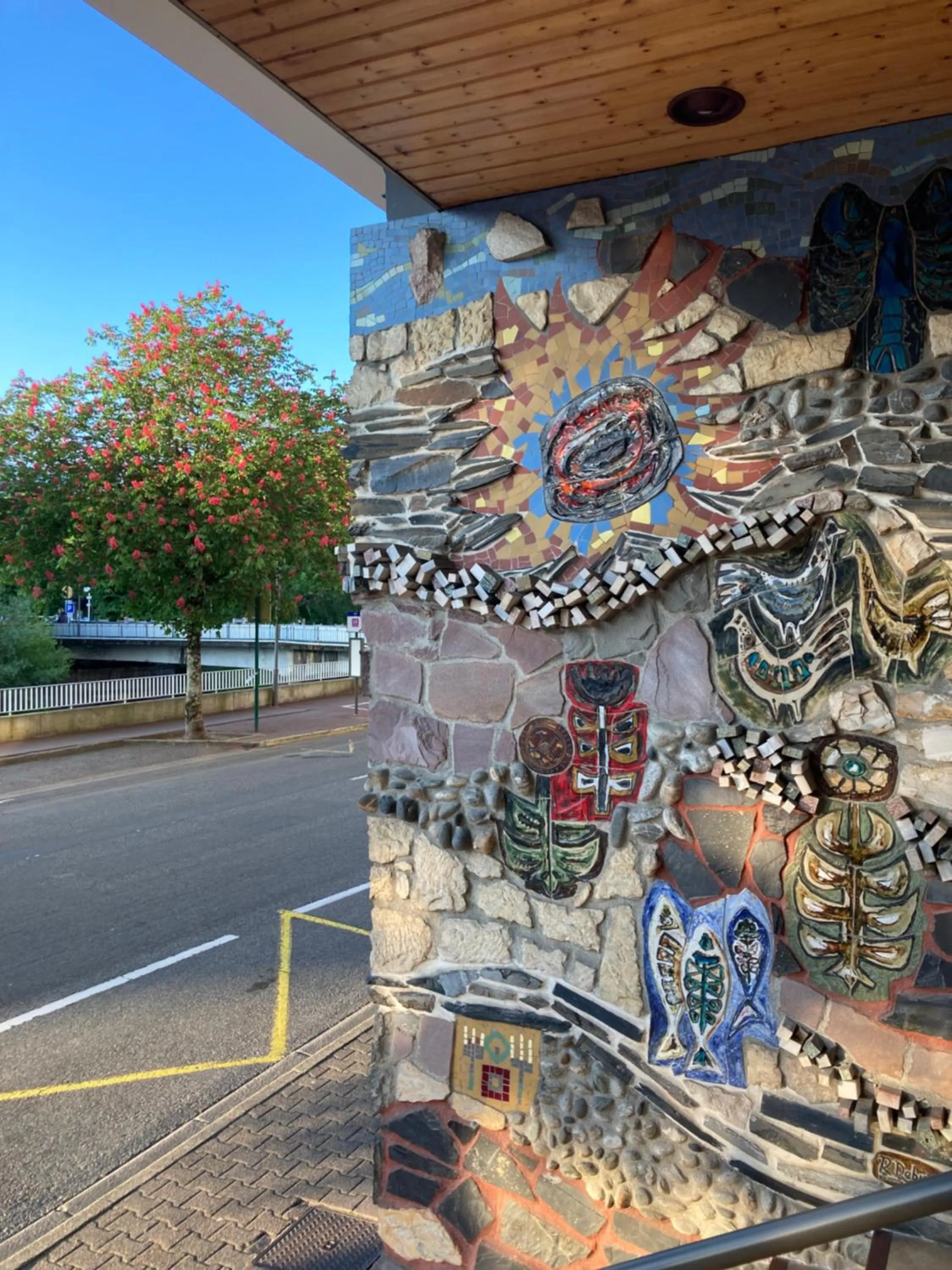 Facade/entrance in Hôtel Christina Lourdes