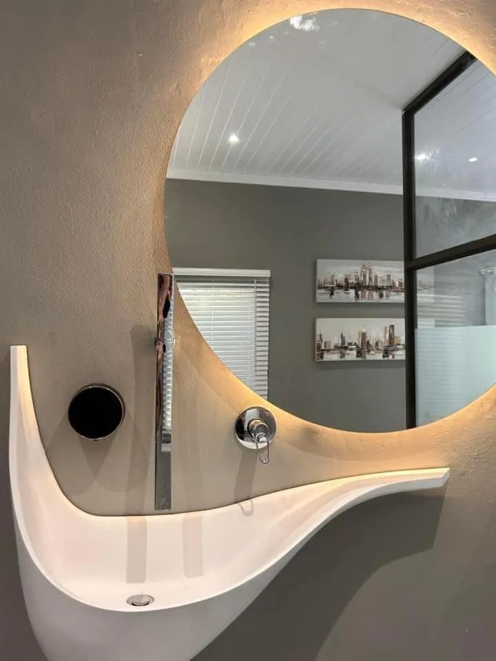 Moonriver Guesthouse