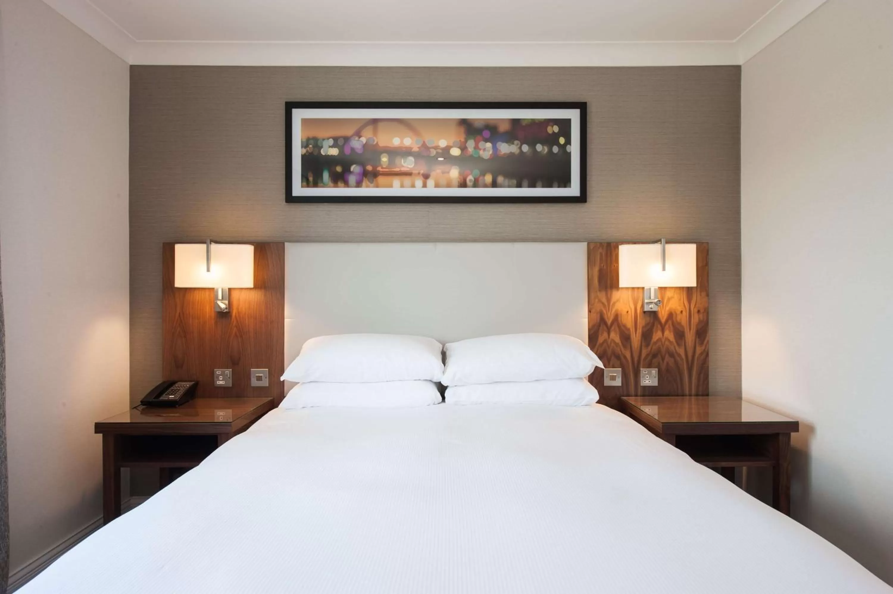 Bed in Doubletree By Hilton Glasgow Strathclyde