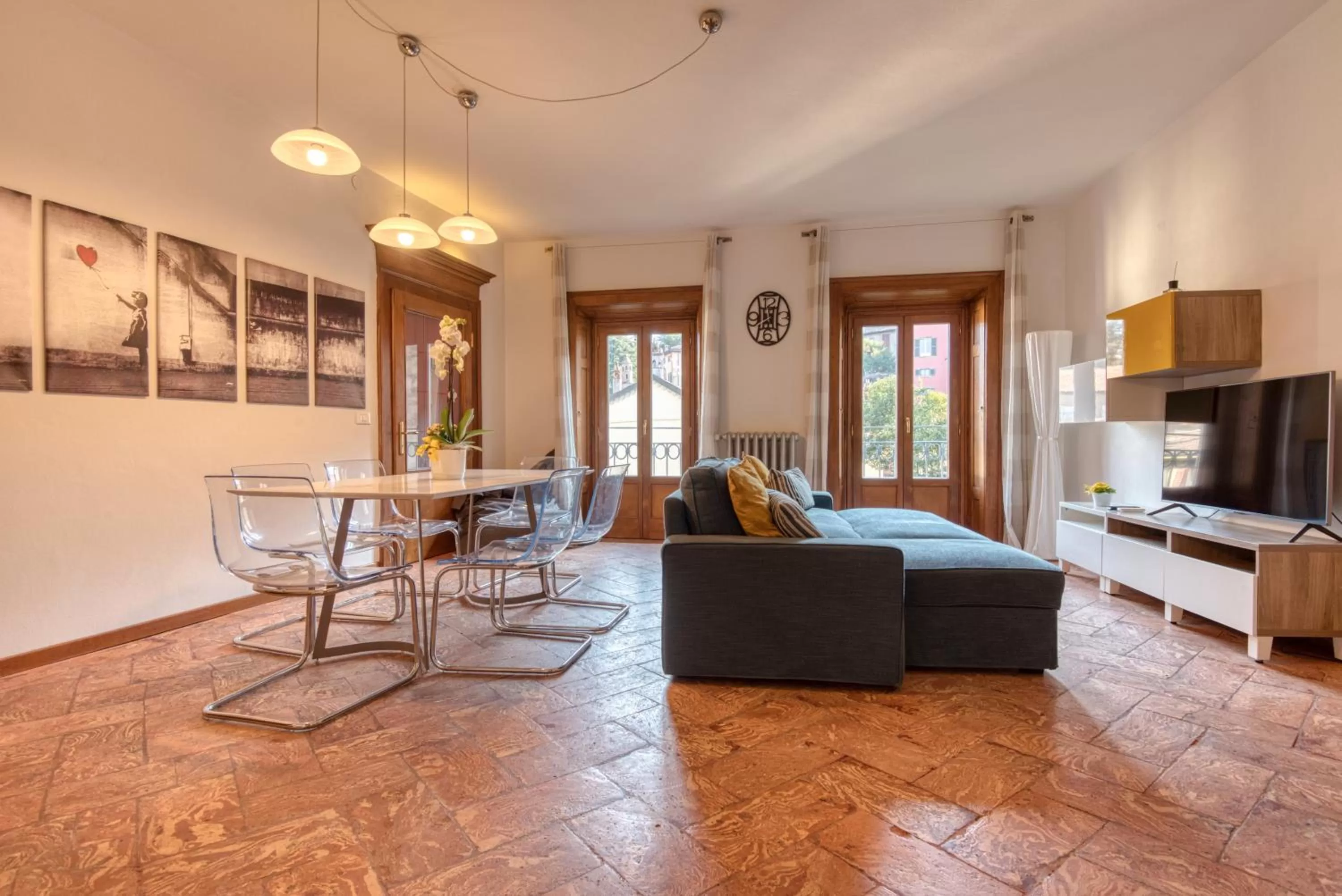 Communal lounge/ TV room in Palazzo Rivola