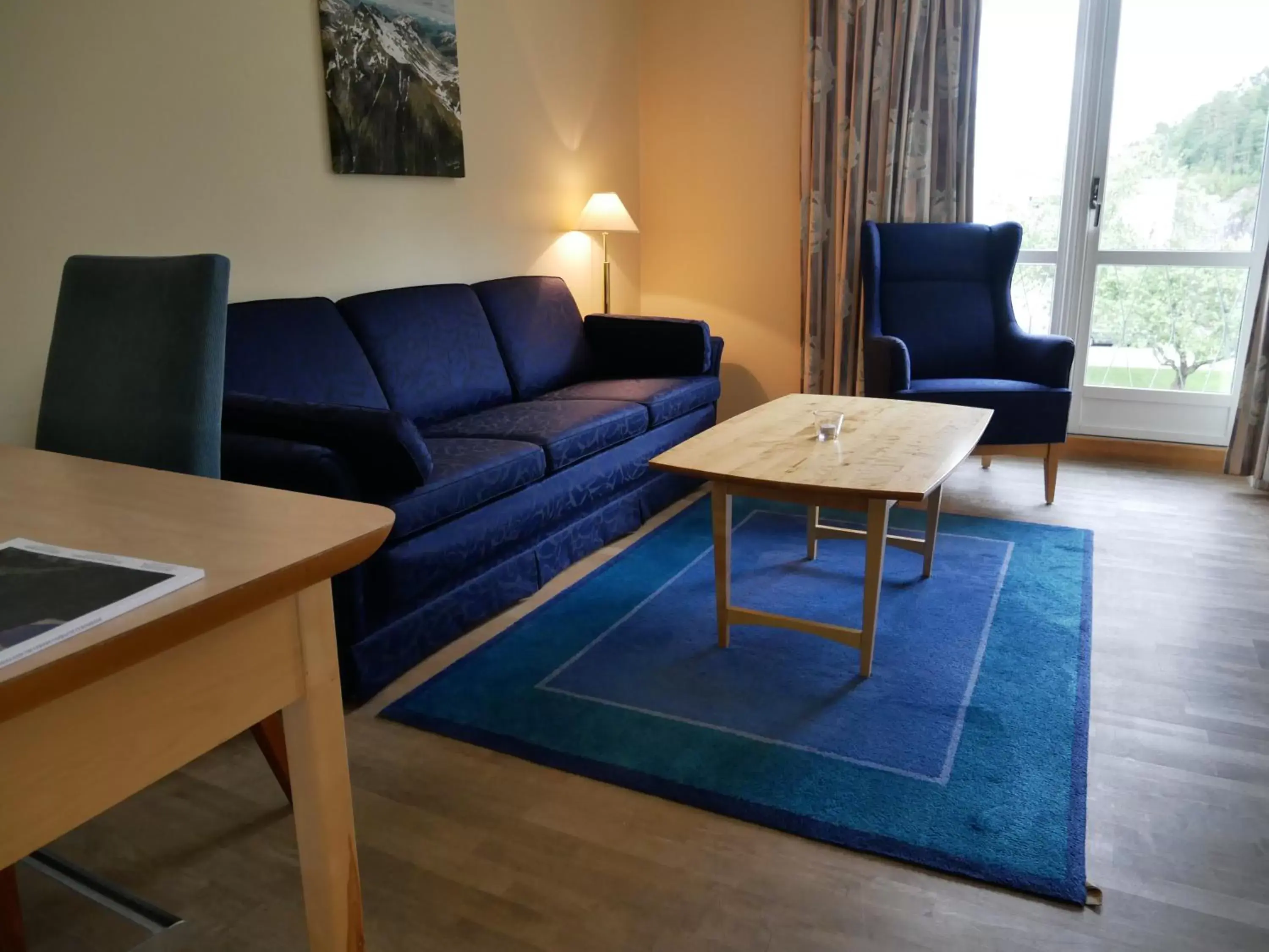 Junior Suite with Garden View in Dreges Hotell - by Classic Norway Hotels Junior Suite with Garden View in Dreges Hotell - by Classic Norway Hotels