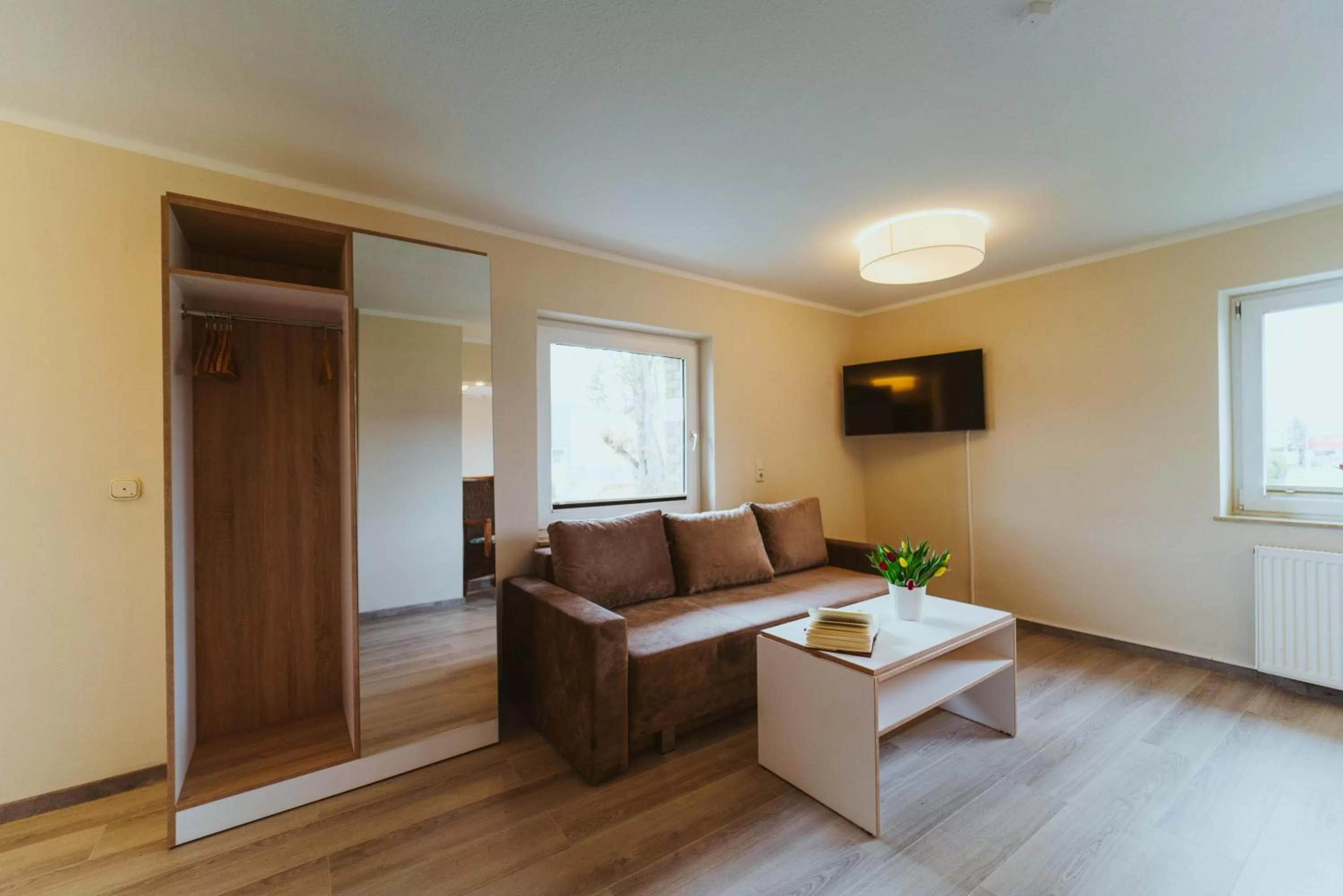 TV and multimedia, Seating Area in Aparthotel Stralsund Studios und Apartments