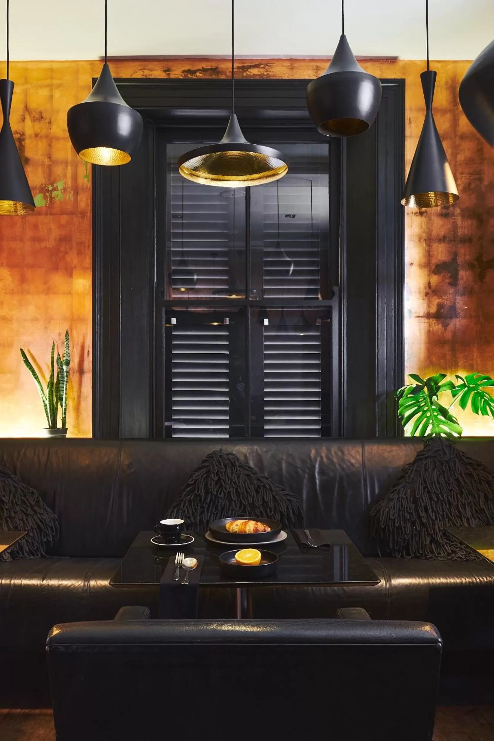 Restaurant/places to eat in Hotel on the Promenade