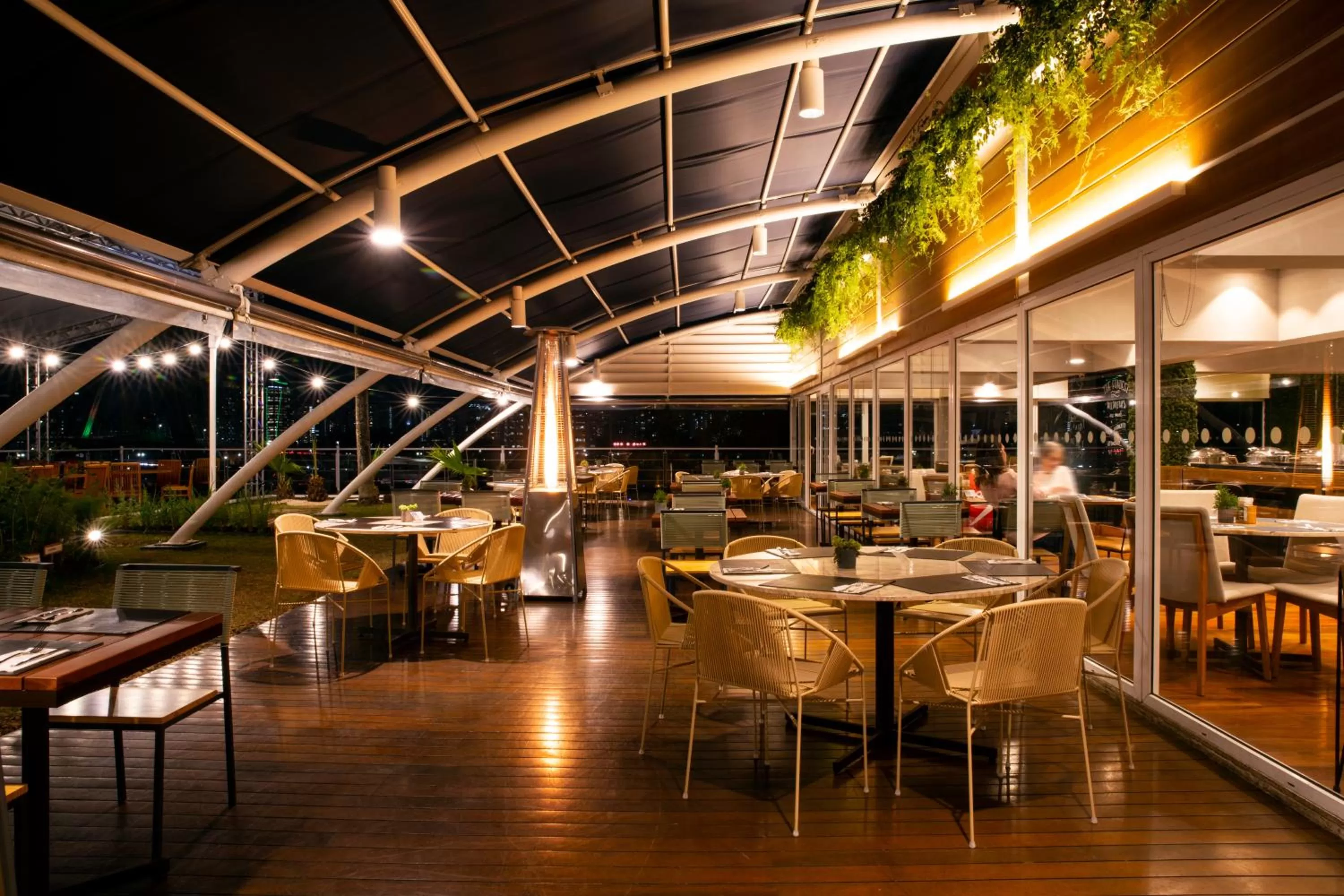 Restaurant/places to eat in Novotel Sao Paulo Morumbi