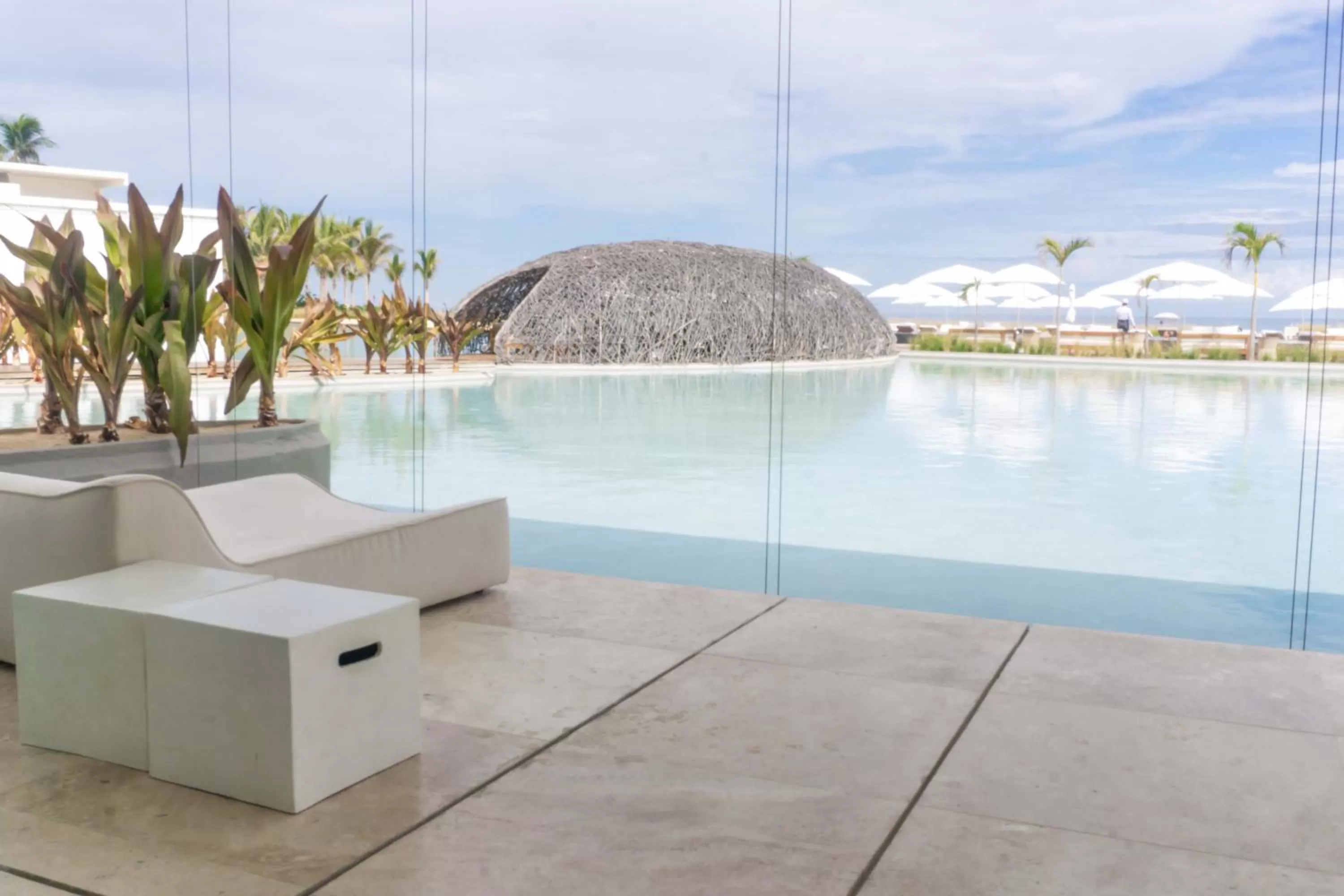 Pool view in Viceroy Los Cabos
