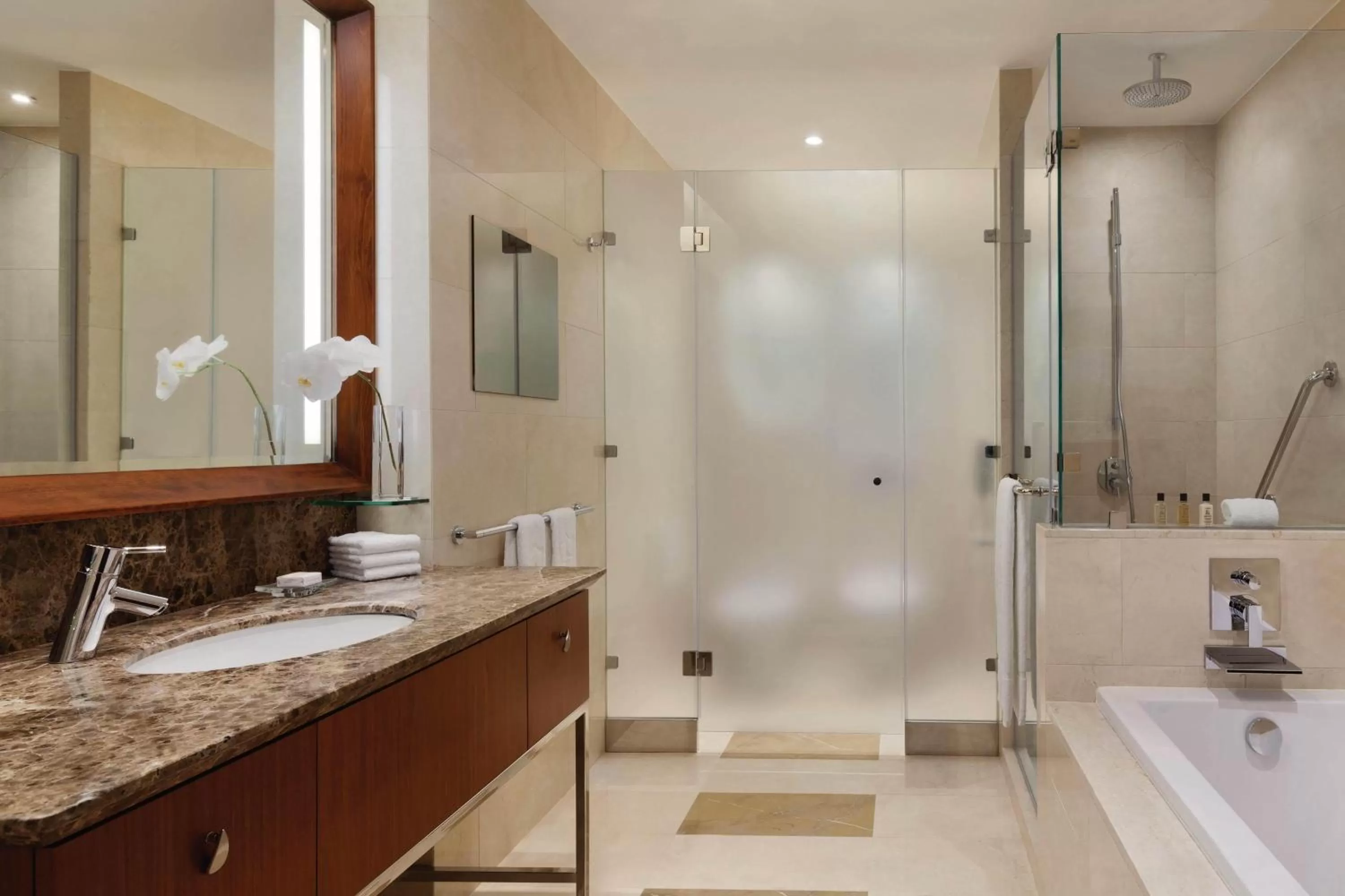 Bathroom in JW Marriott Marquis City Center Doha