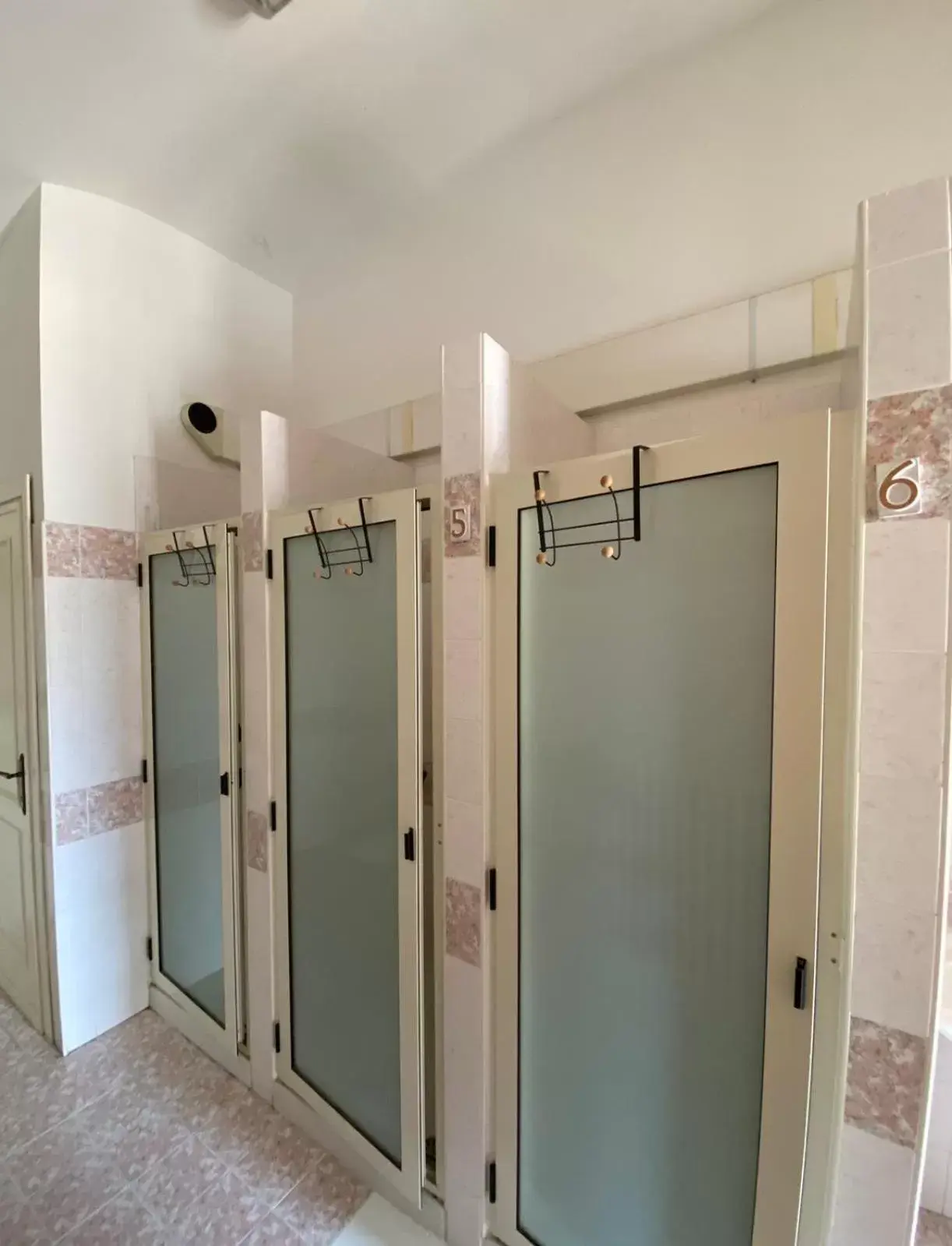 Quadruple Room with Mountain View in Il Castello di Atessa Quadruple Room with Mountain View in Il Castello di Atessa