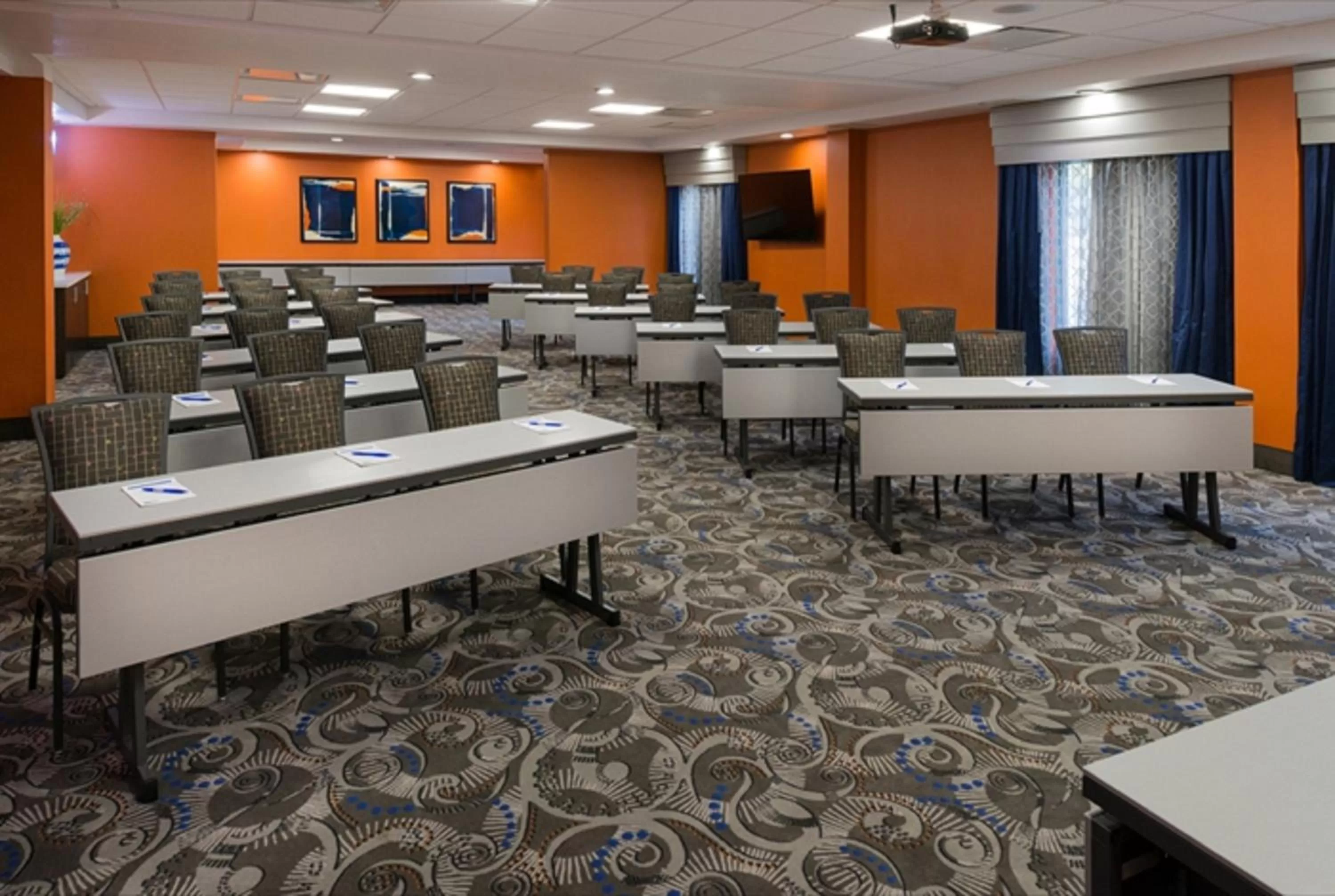 Meeting/conference room in Holiday Inn Express & Suites Nashville Southeast - Antioch by IHG