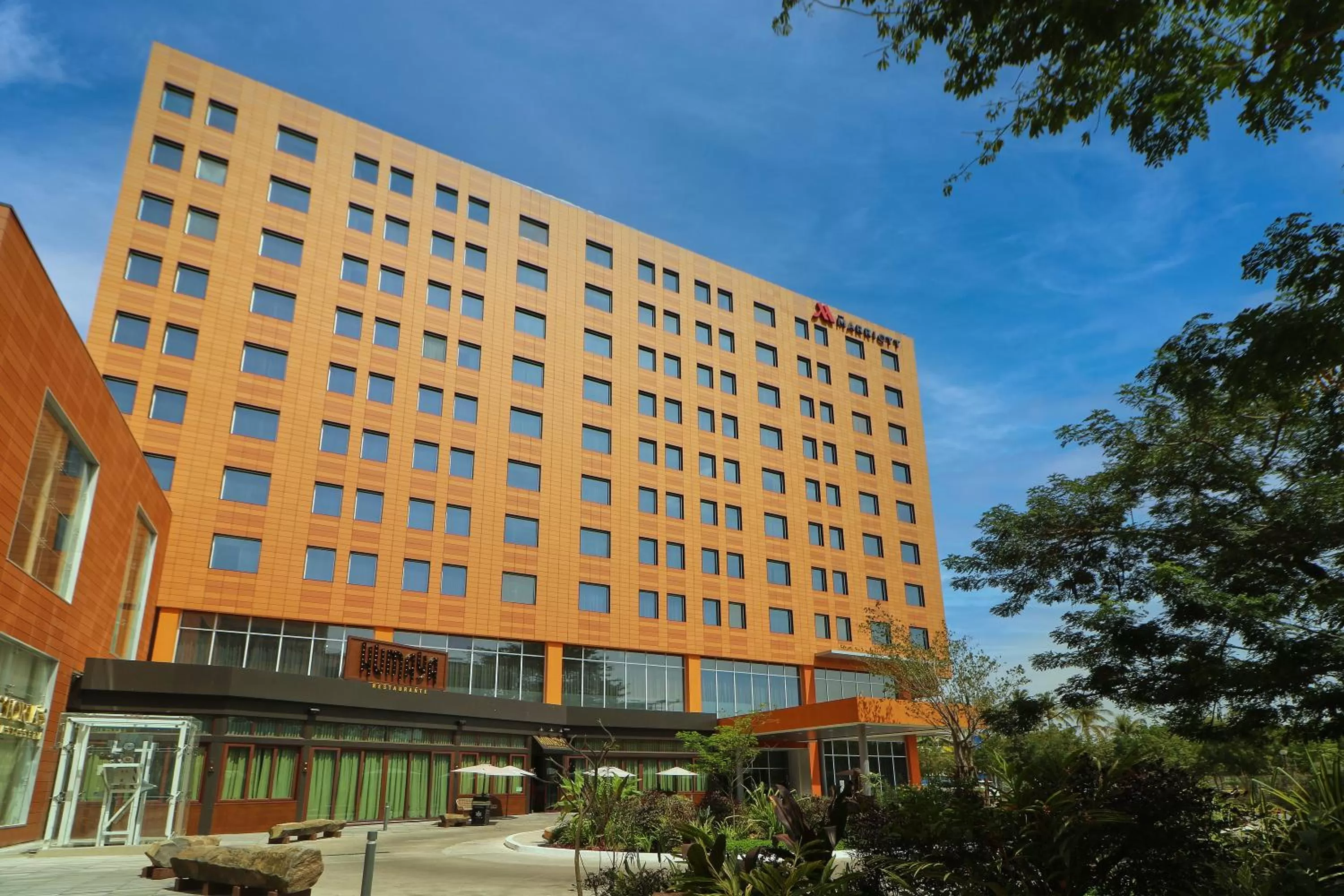 Property building in Culiacan Marriott Hotel