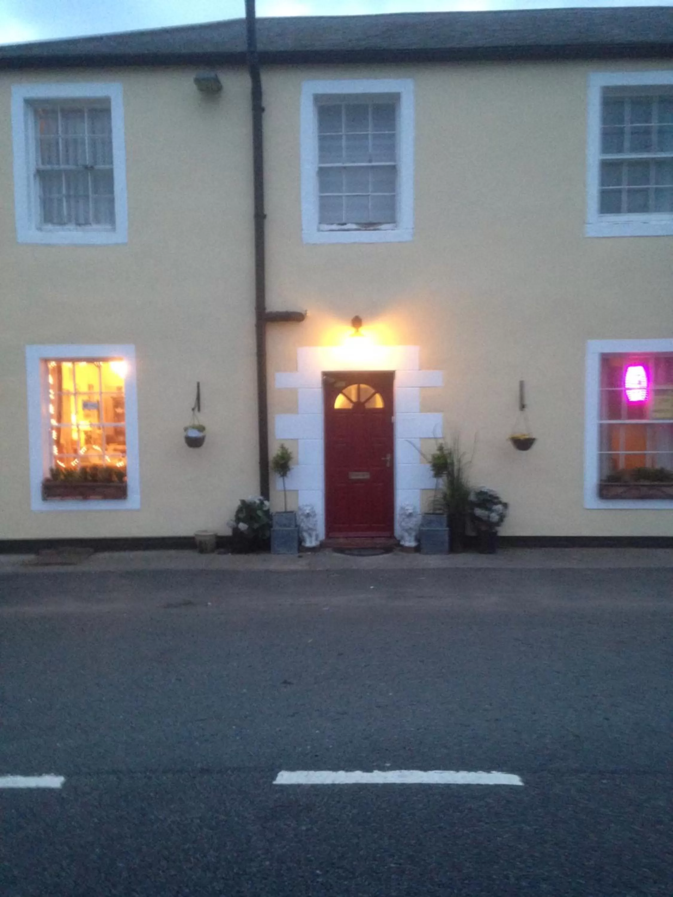 Property building in Lynebank House Hotel, Bed & Breakfast