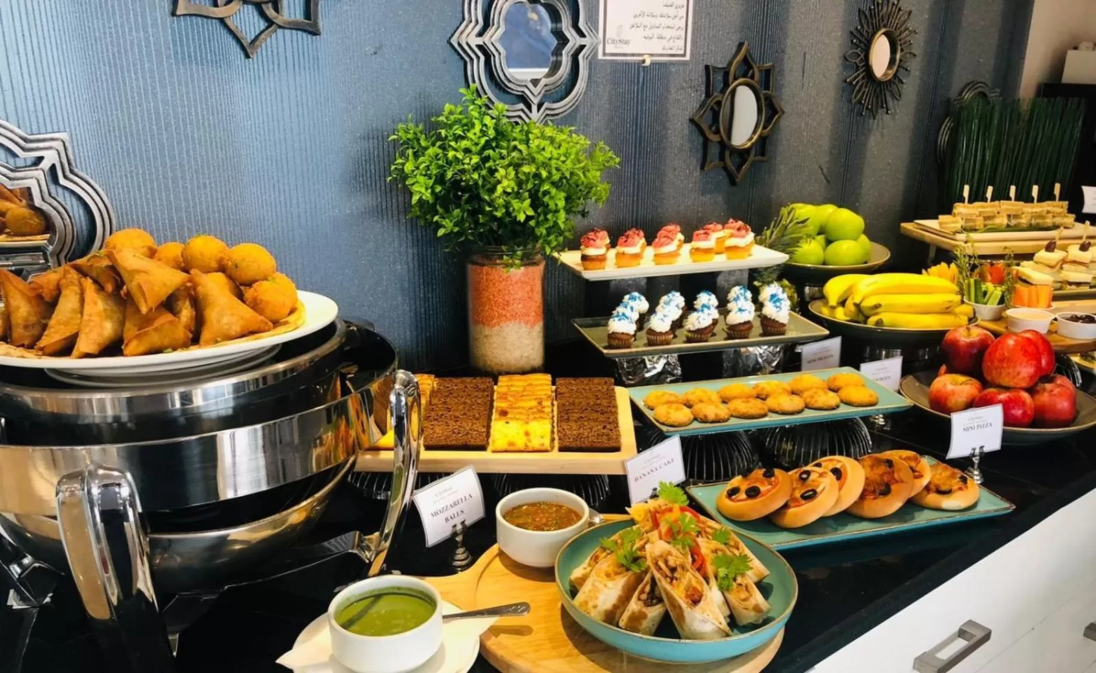 Food and drinks in City Stay Beach Hotel Apartments - Marjan Island