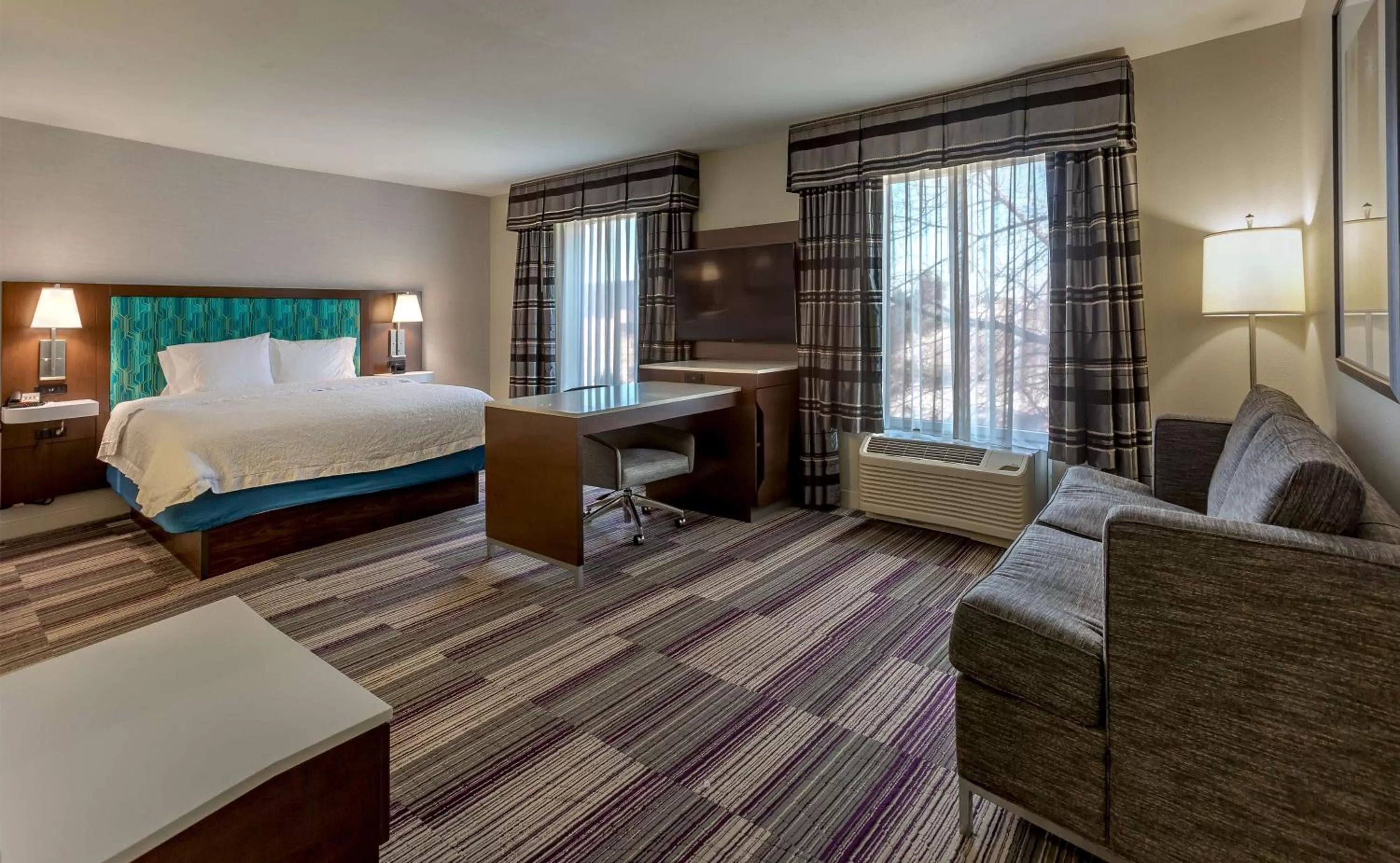 Bedroom, Bed in Hampton Inn & Suites Chicago Southland-Matteson