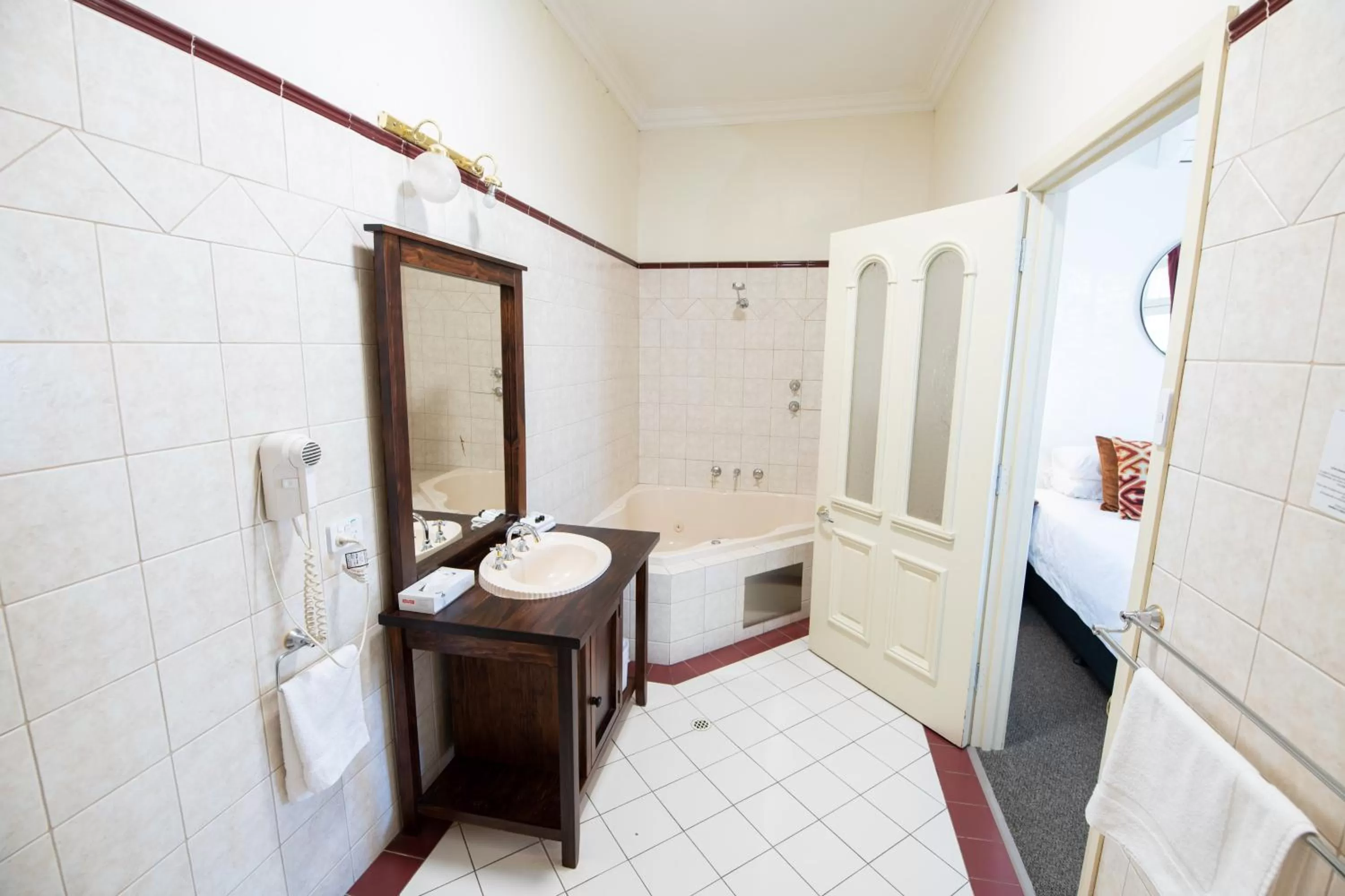 Bathroom in Bentley's Hotel