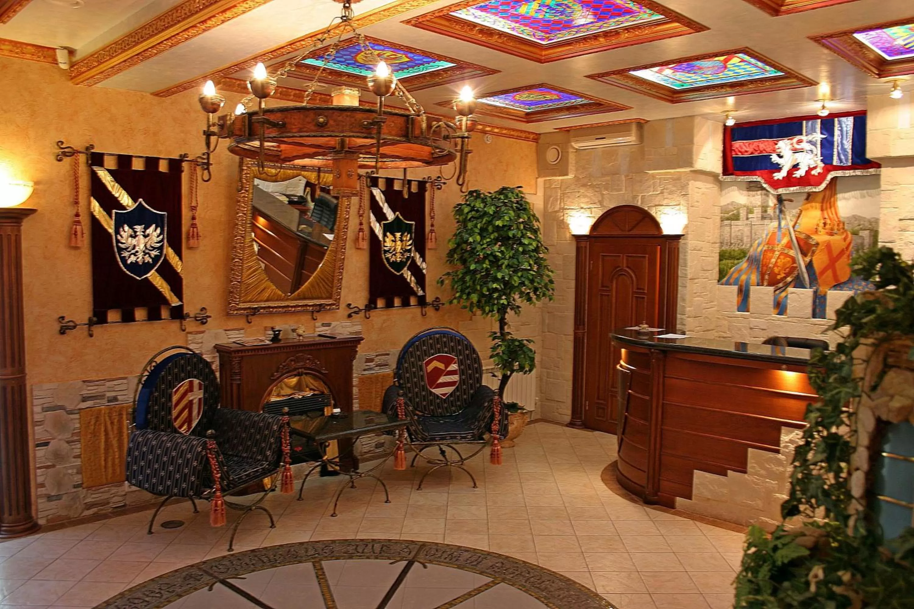 Lobby or reception, Lobby/Reception in Kamelot