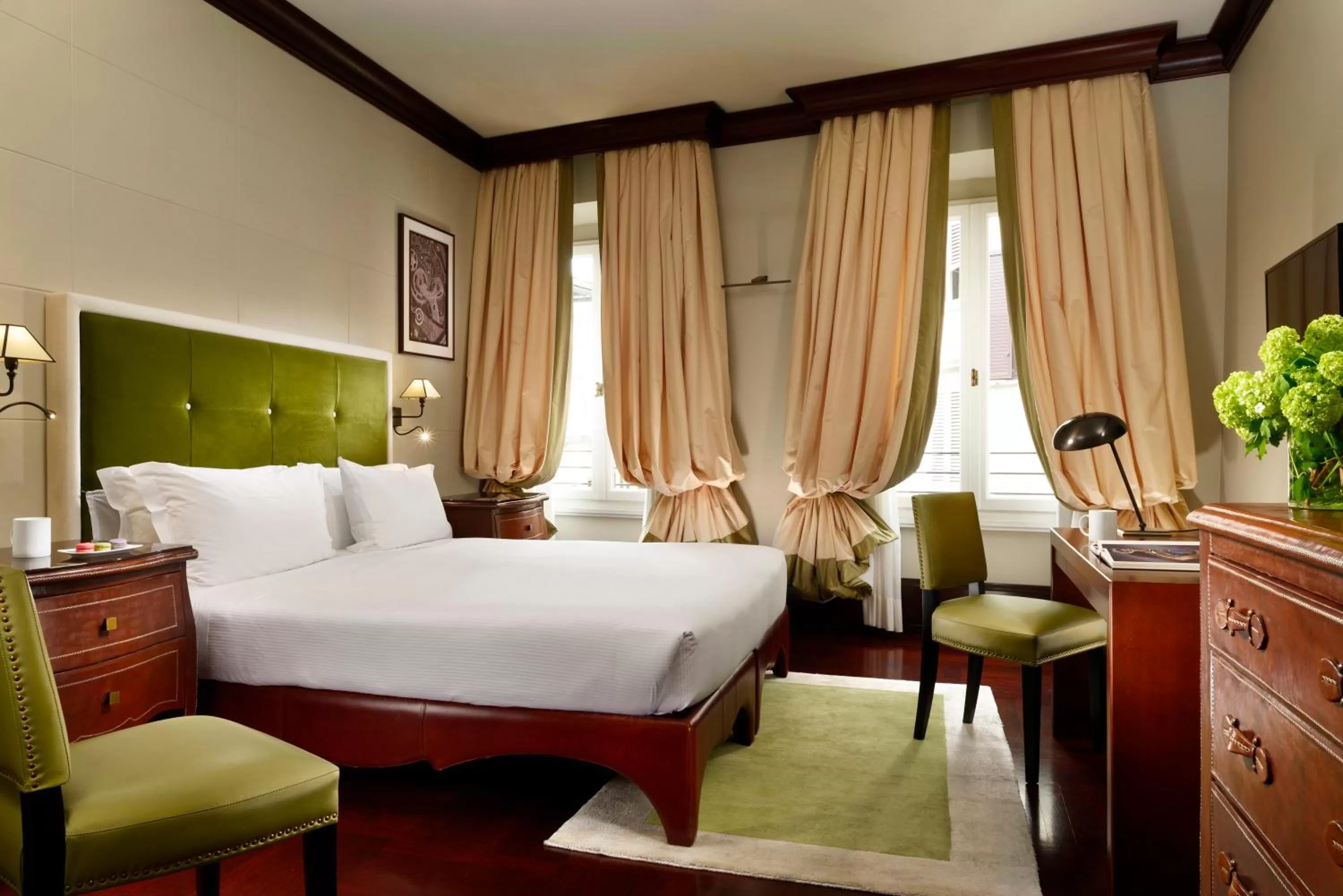 Photo of the whole room, Bed in Hotel L'Orologio Firenze - WTB Hotels