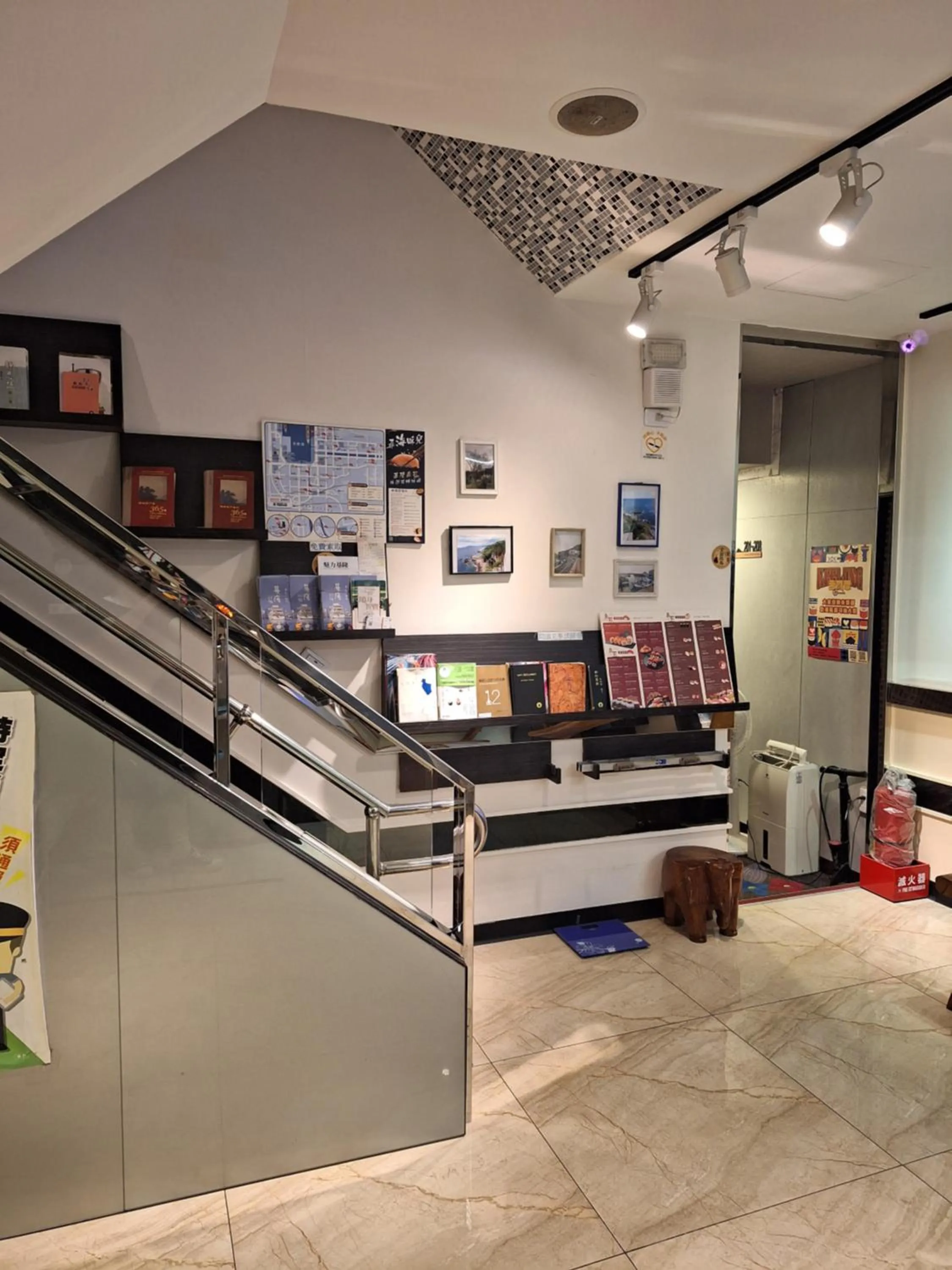 Property building in Yung Feng Hotel