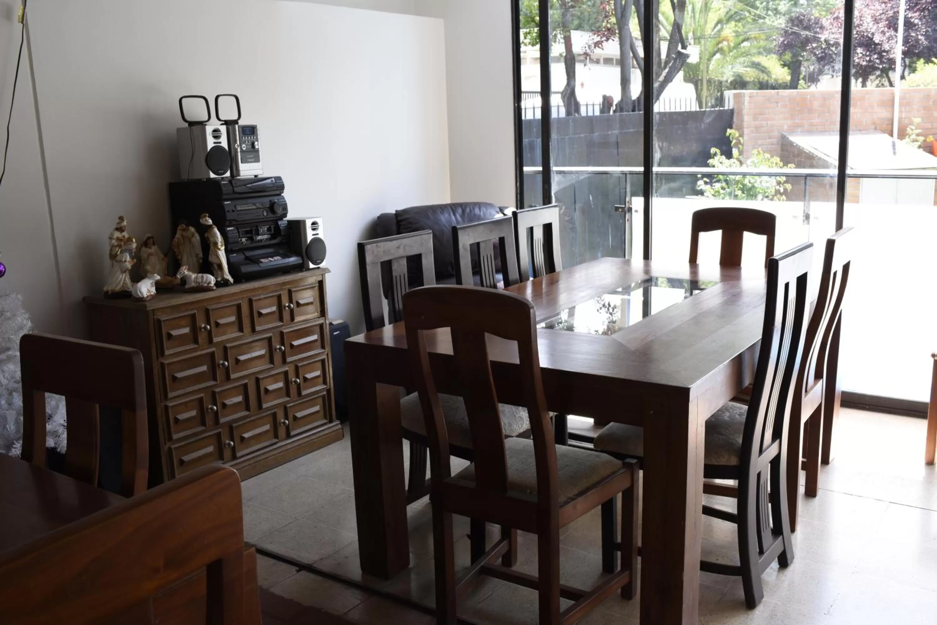 Dining Area in Bed and Breakfast Manque