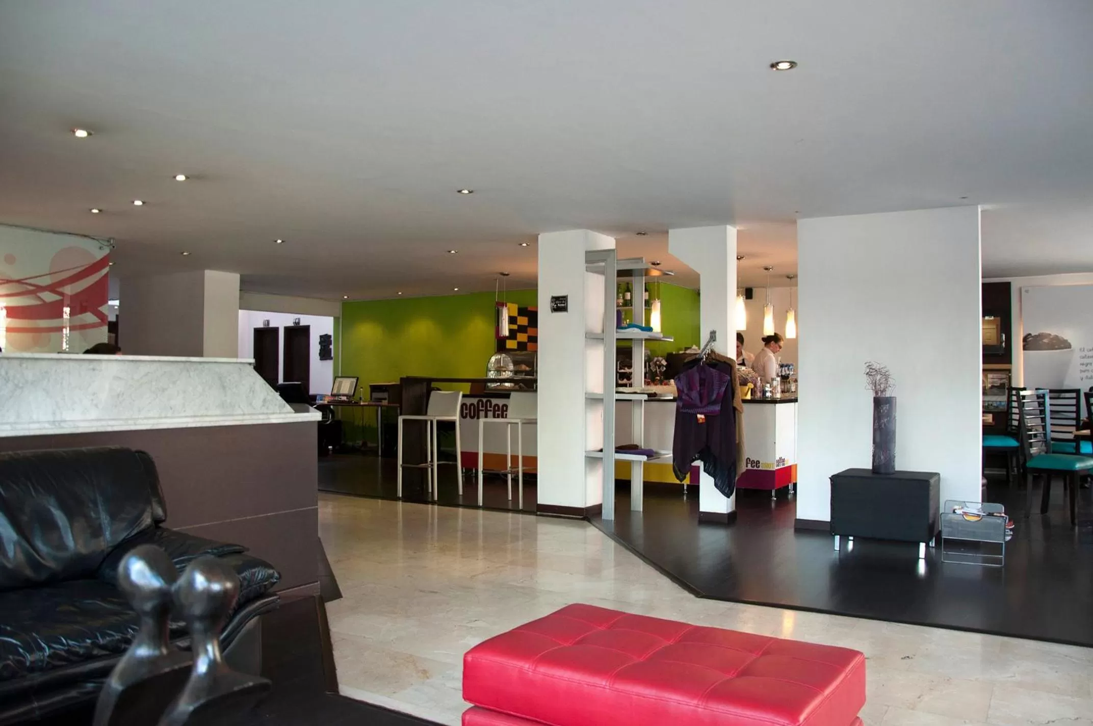 Lobby or reception in Apartaestudios Los Andes