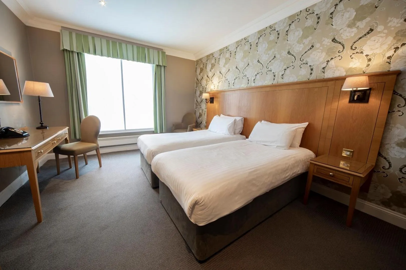 Bedroom, Bed in Whittlebury Hall and Spa