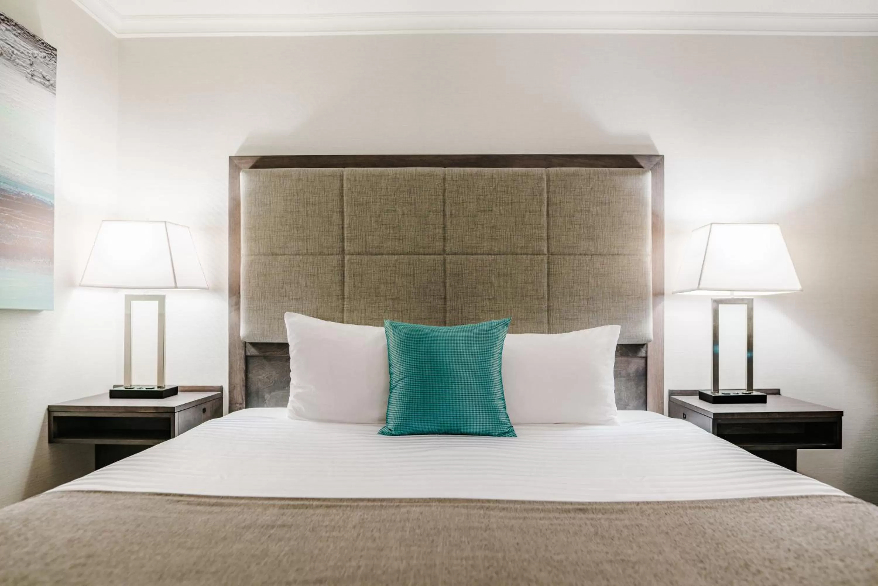 Bedroom, Bed in Best Western Plus Sands