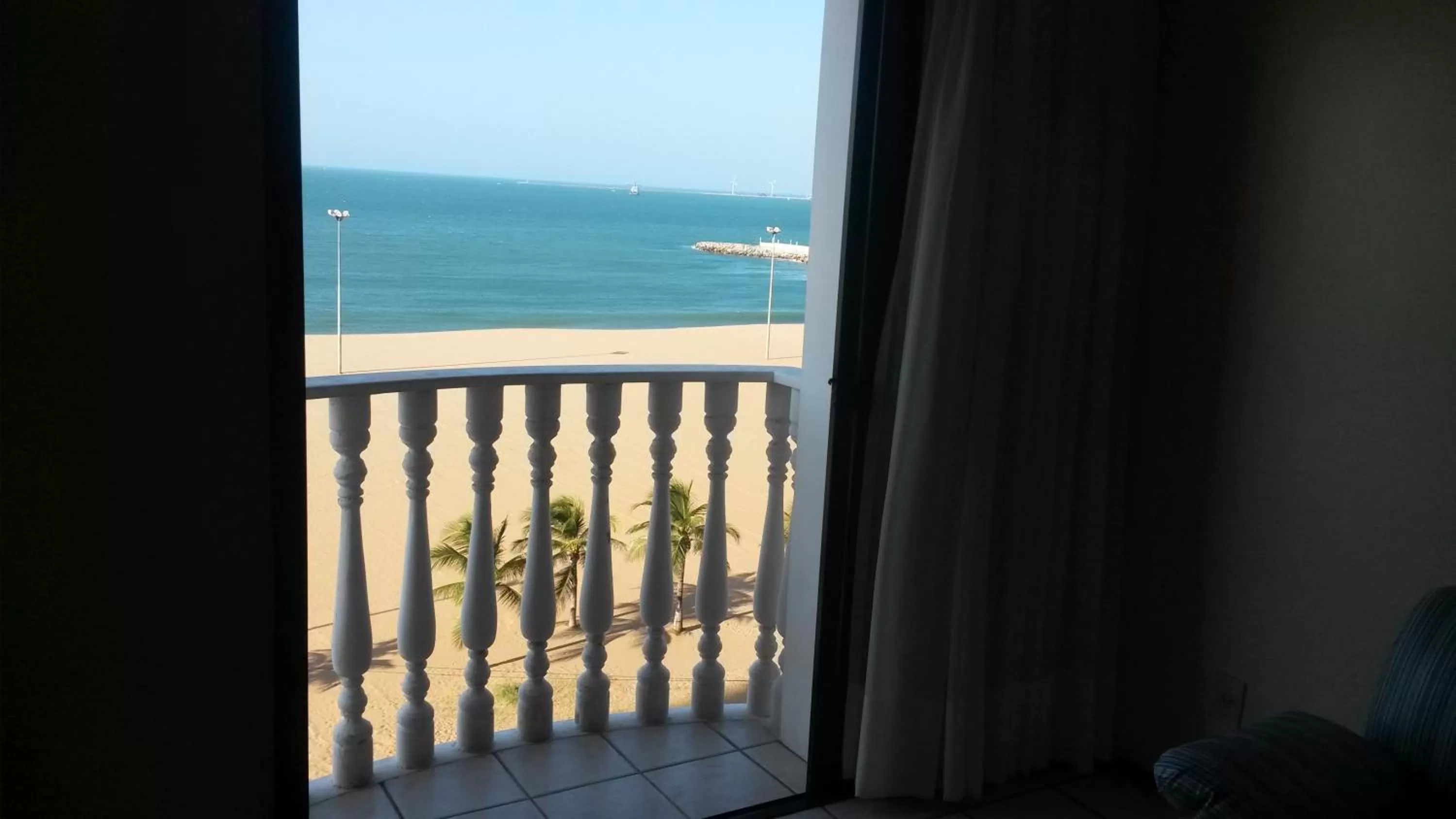 Day, Sea View in Classic Residence Beira Mar