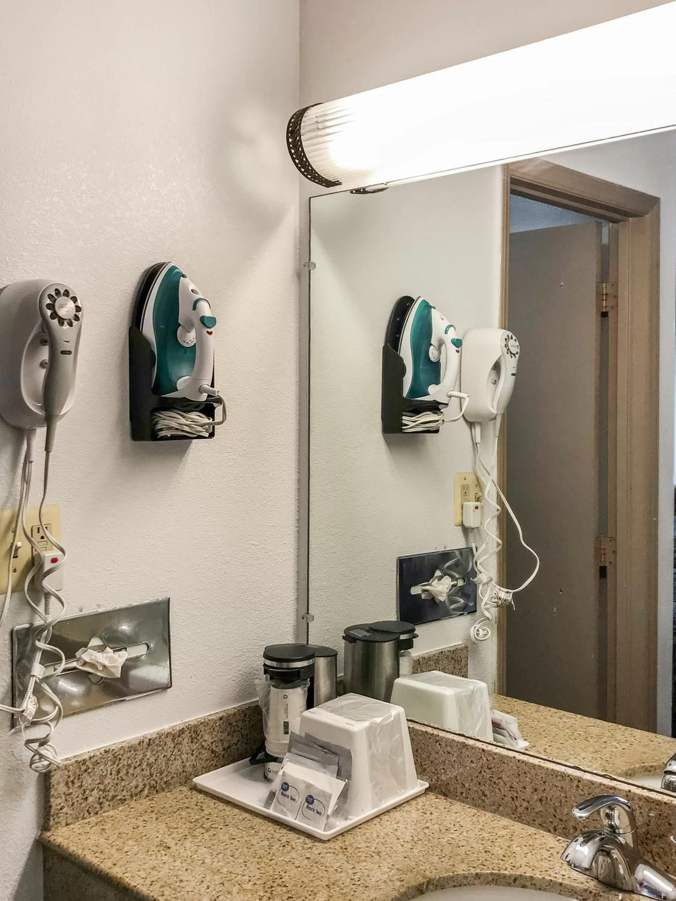 Days Inn by Wyndham Raleigh Glenwood-Crabtree