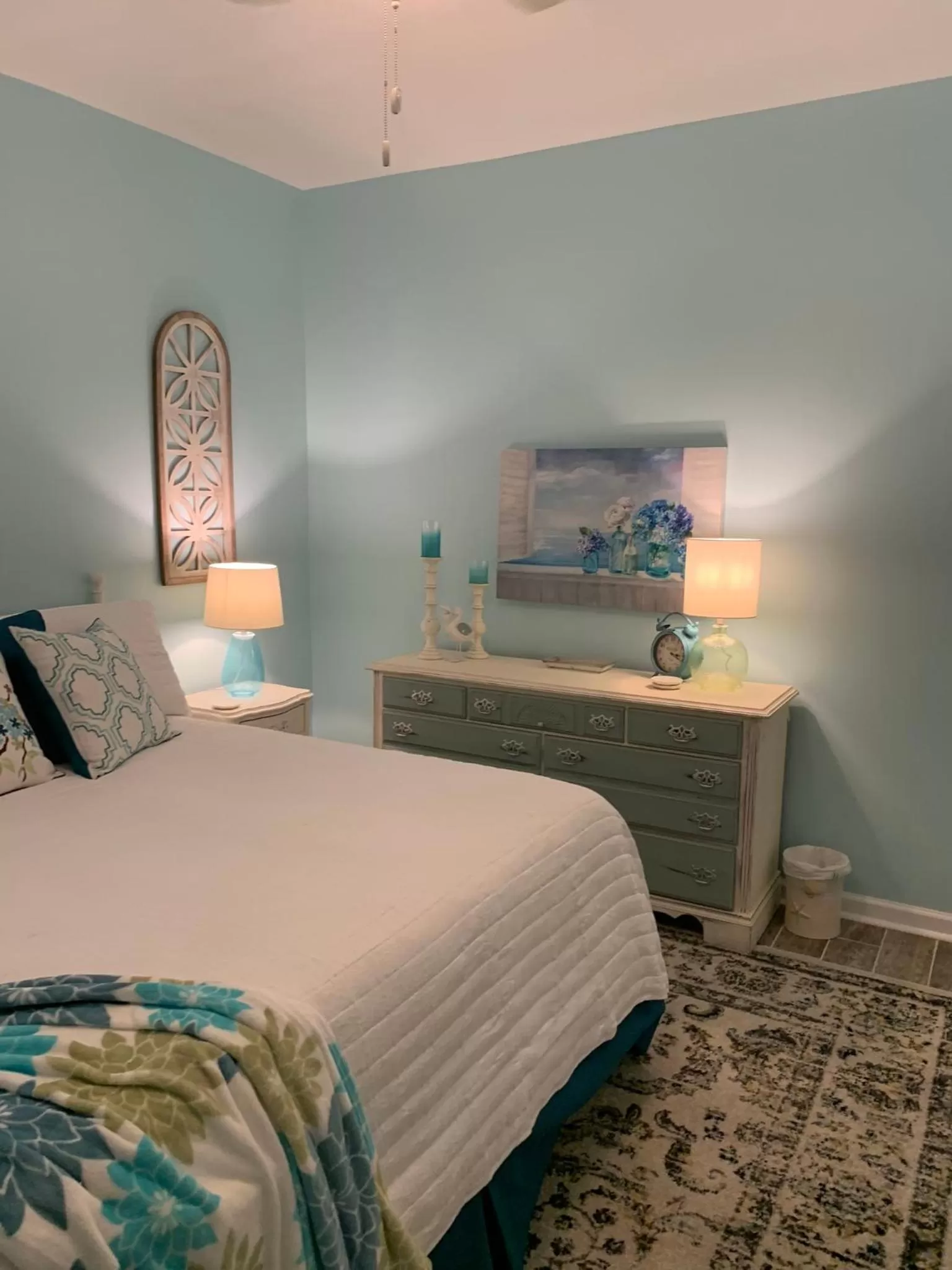 Bed in Caroline's Bed and Breakfast