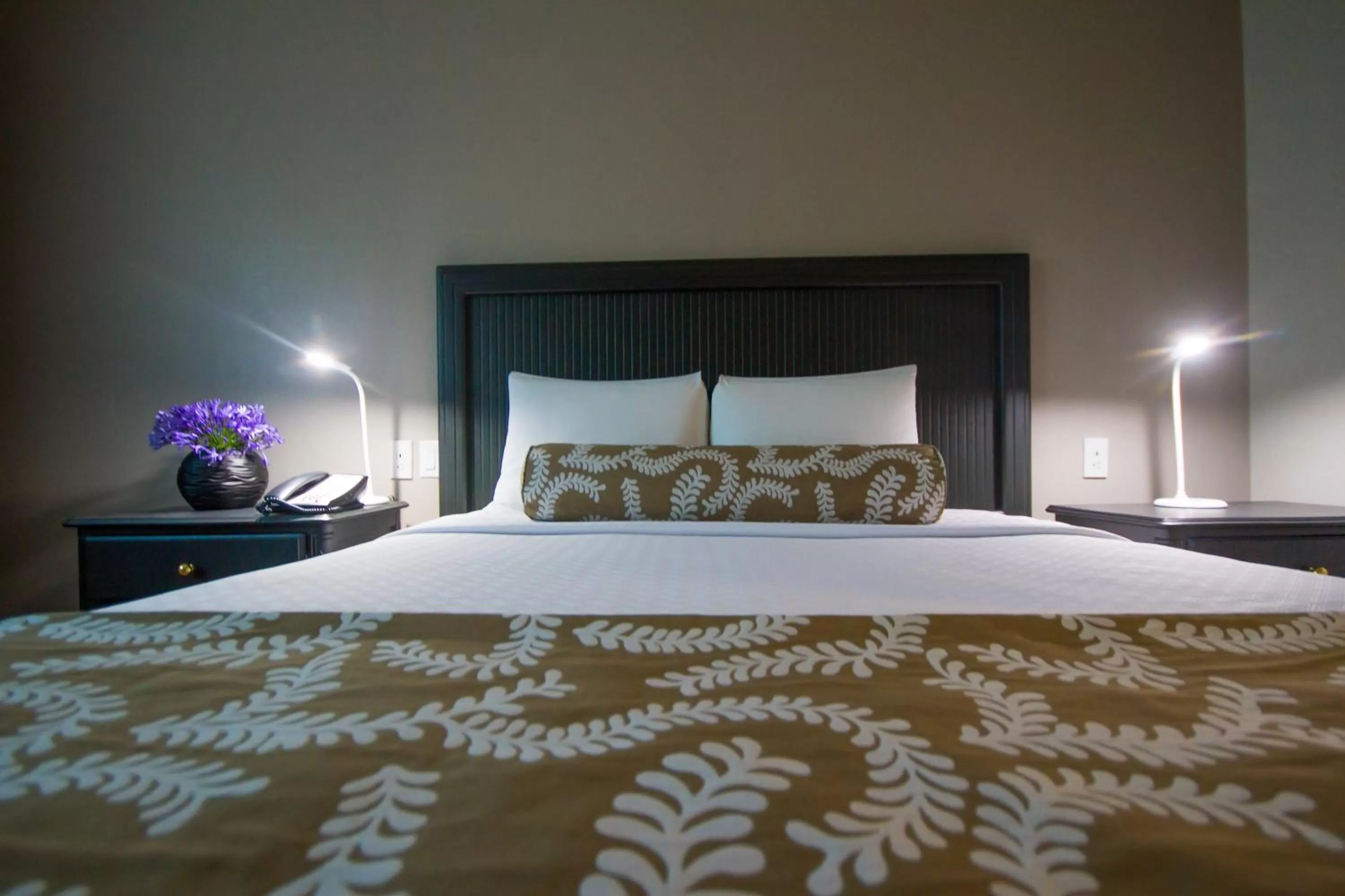 Bed in Crowne Plaza Managua by IHG