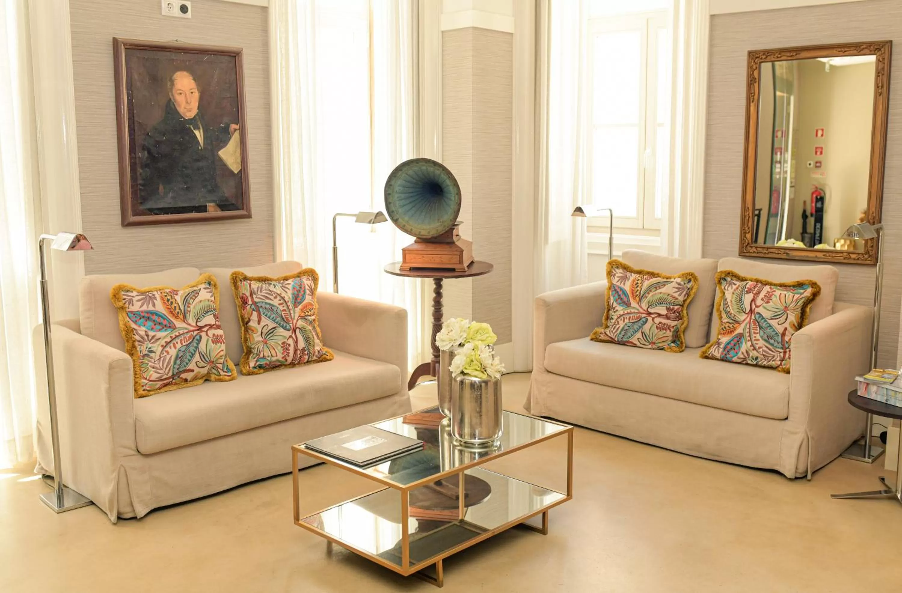 Lounge or bar in Universal Boutique Hotel