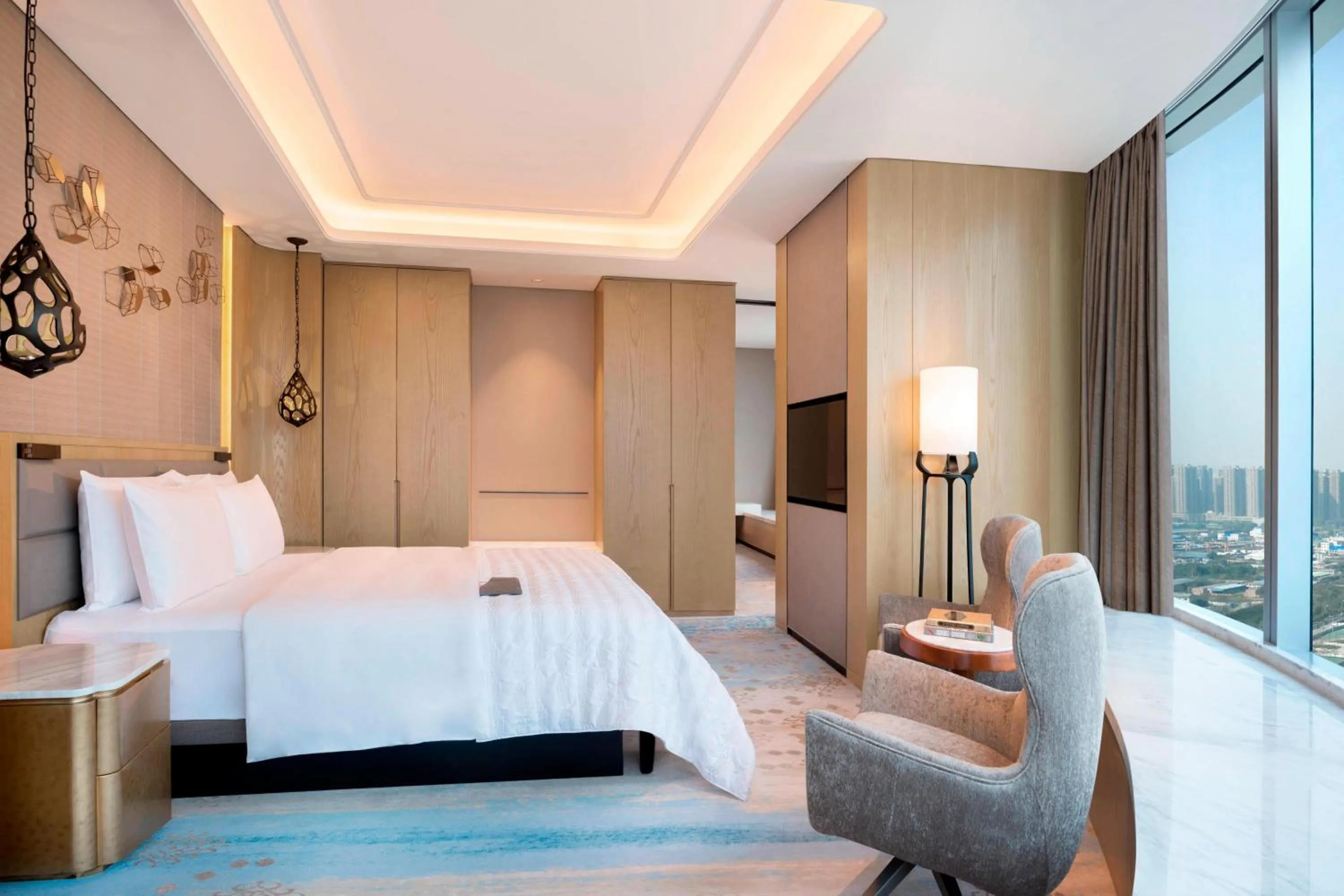 Photo of the whole room, Bed in Le Meridien Xi'an Chanba