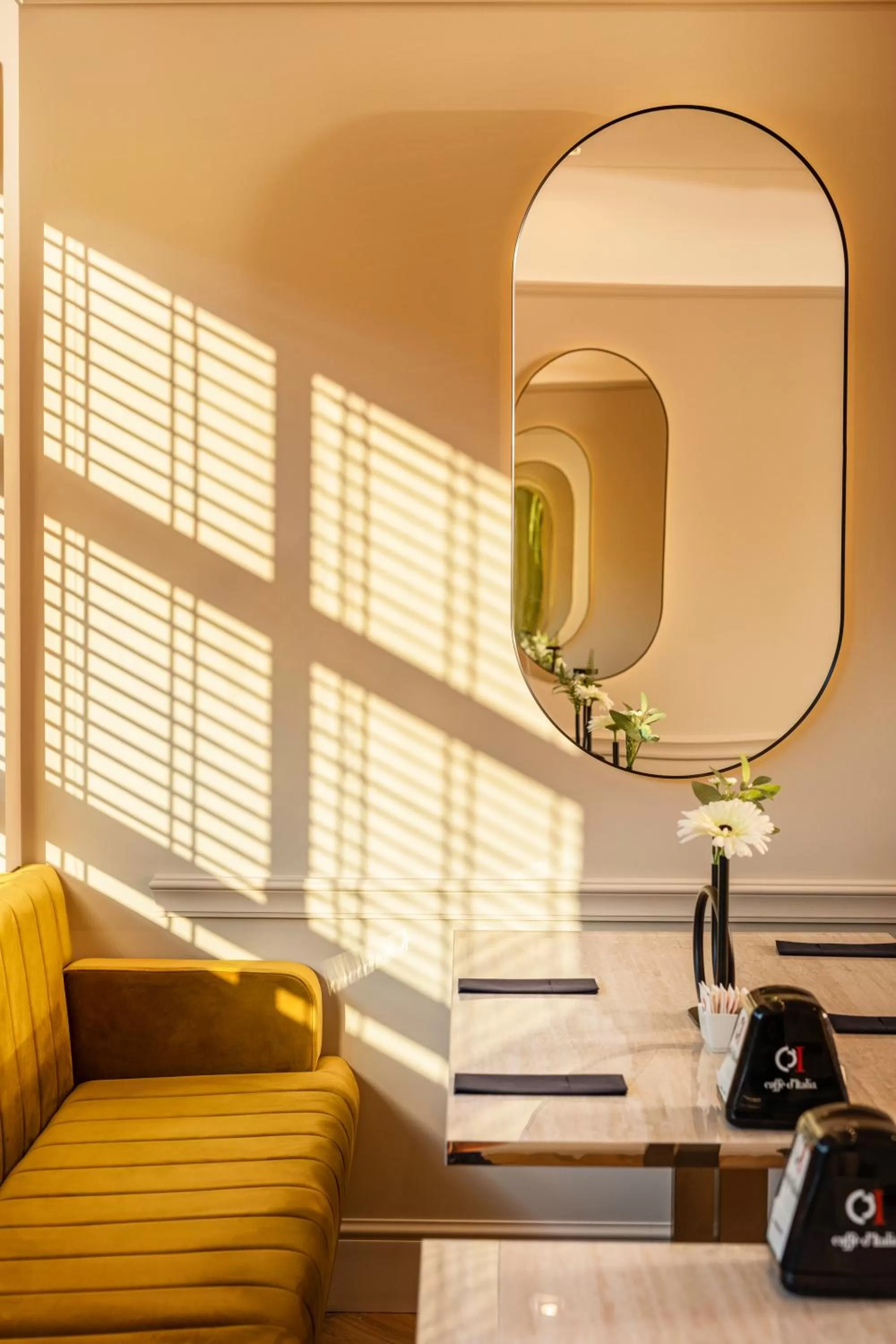 Restaurant/places to eat in -- ESTE PARK HOTEL -- part of Urban Chic Luxury Design Hotels - Parking & Compliments - next to Shopping & Dining Mall Plovdiv